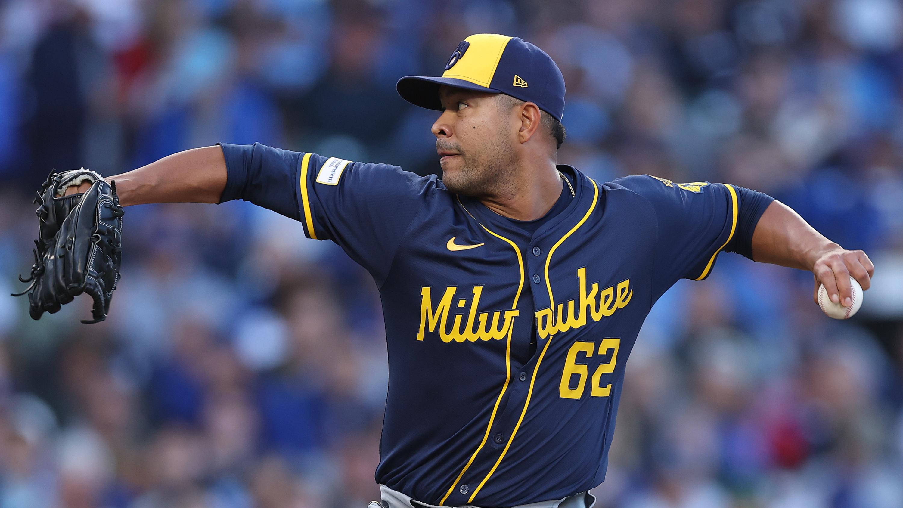 Division Series - Milwaukee Brewers v Chicago Cubs - Game Three