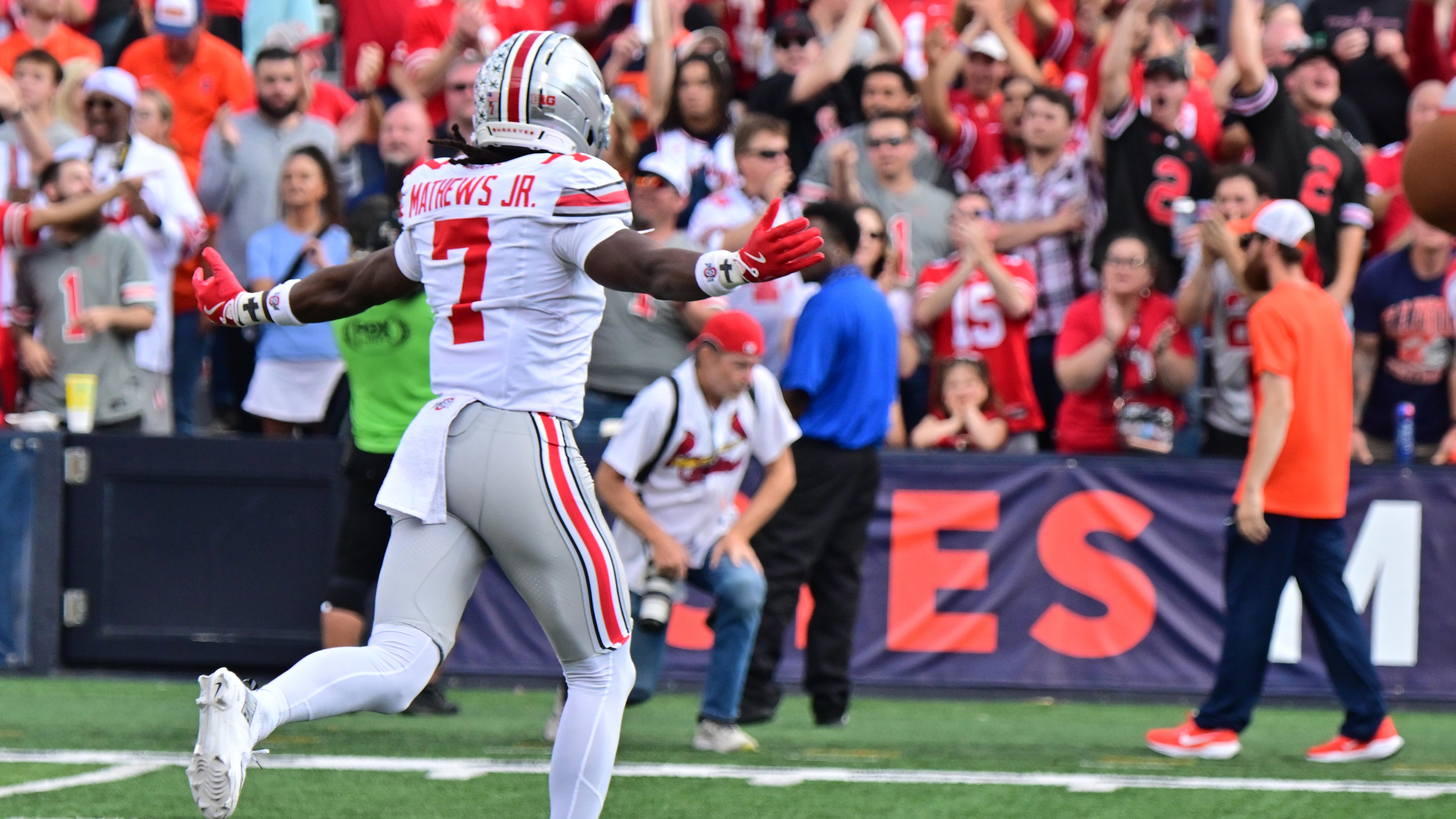 COLLEGE FOOTBALL: OCT 11 Ohio State at Illinois