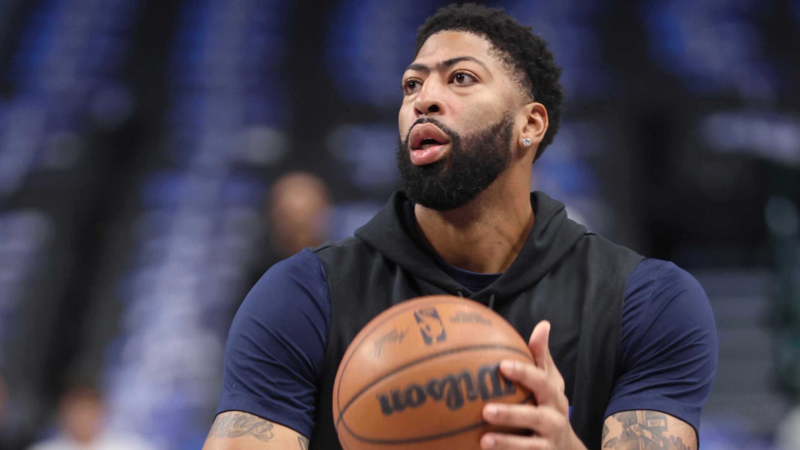 Charlotte Hornets v Dallas Mavericks