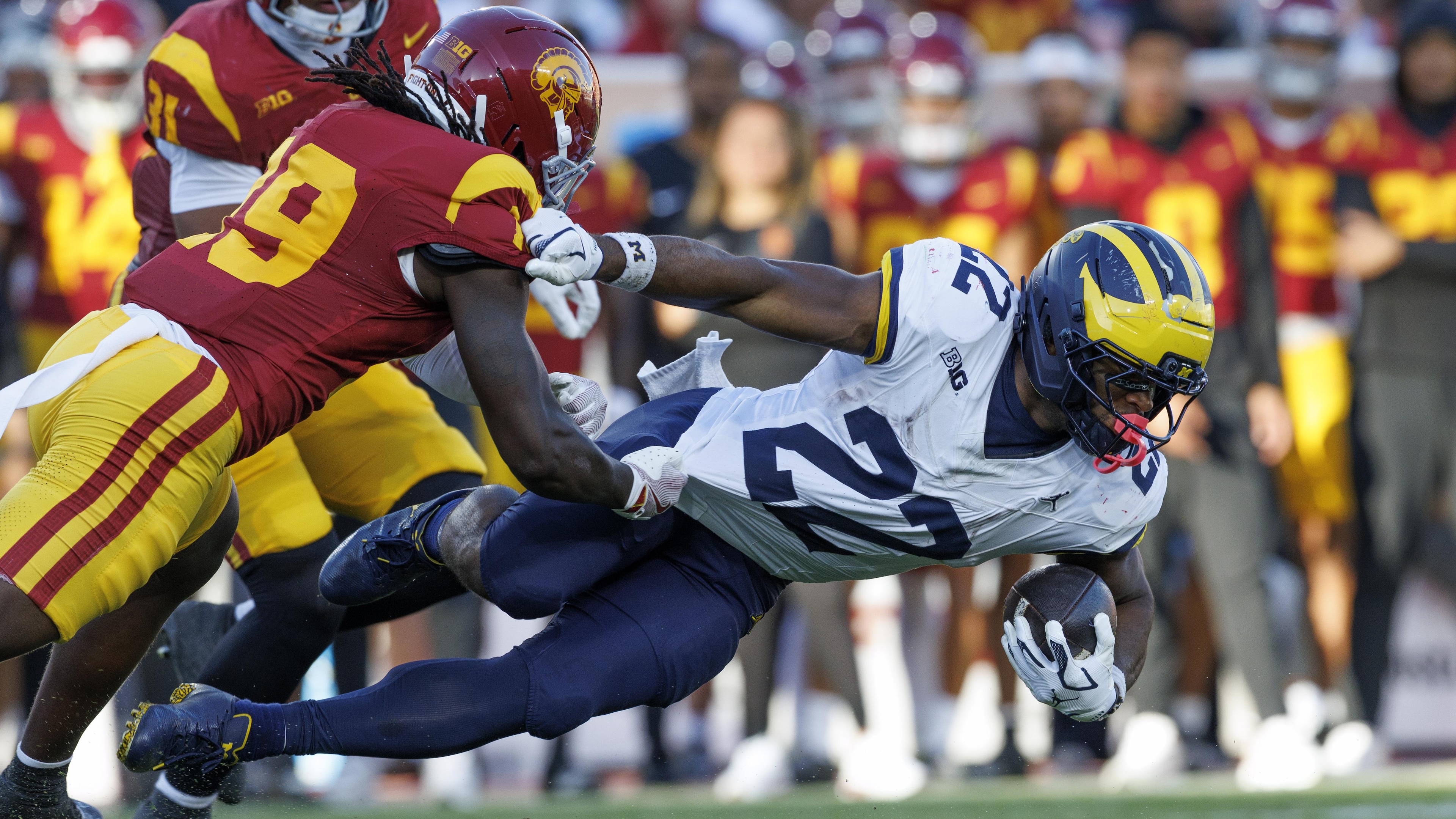 USC vs Michigan in Los Angeles, CA USC vs Michigan in Los Angeles, CA