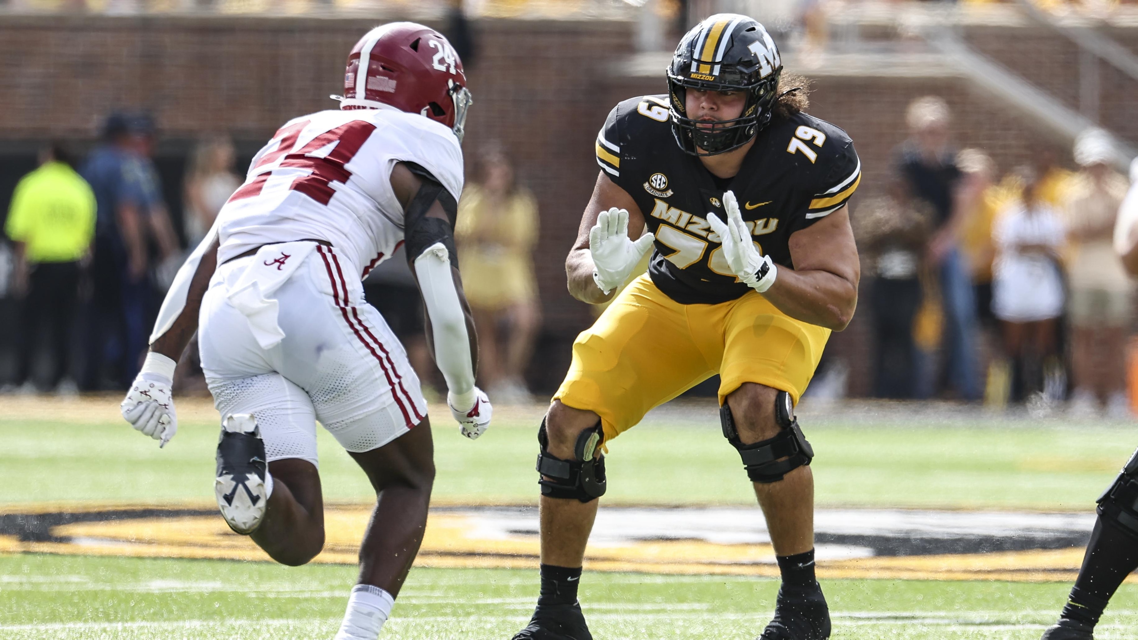 COLLEGE FOOTBALL: OCT 11 Alabama at Missouri
