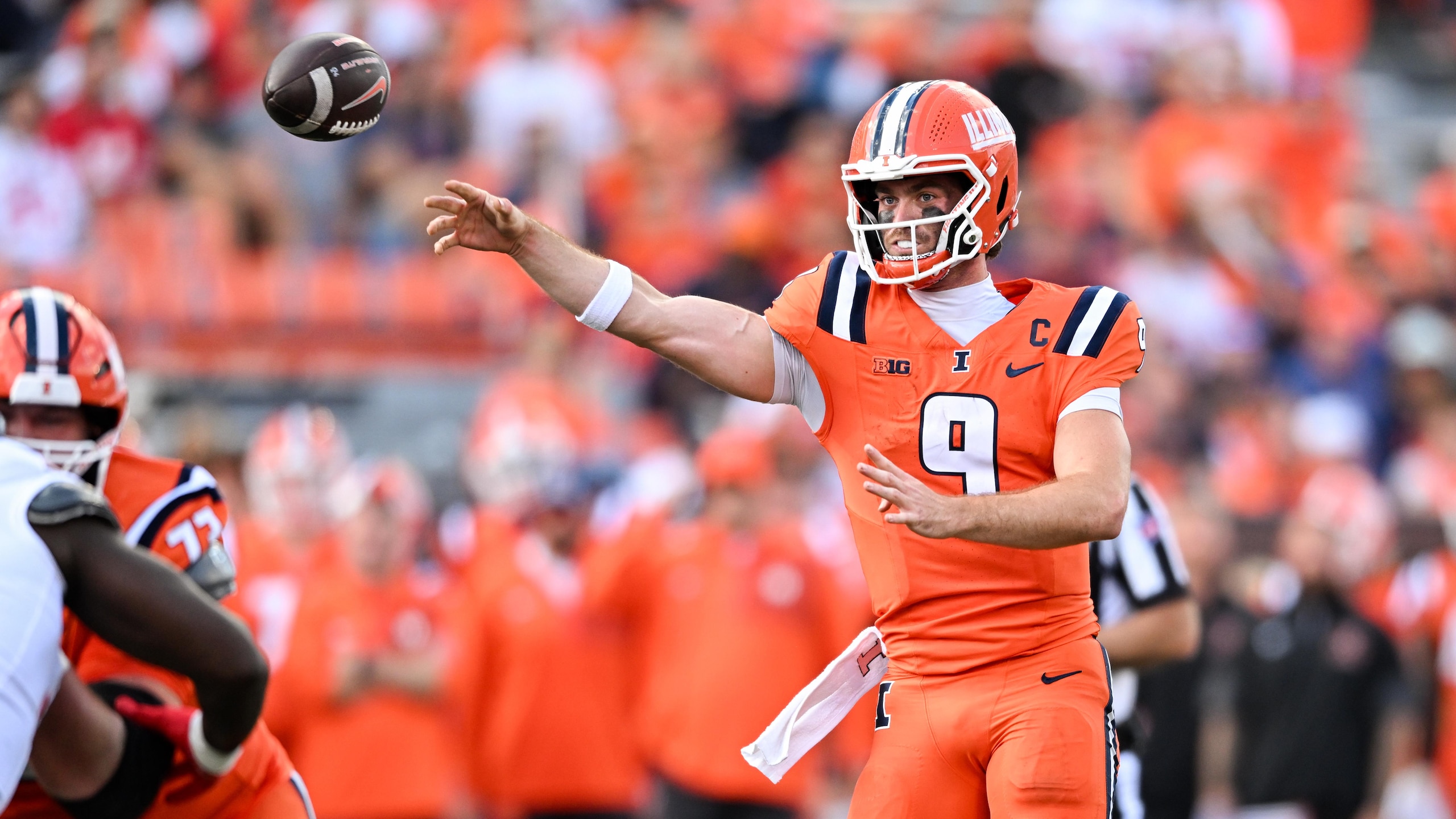 COLLEGE FOOTBALL: OCT 11 Ohio State at Illinois
