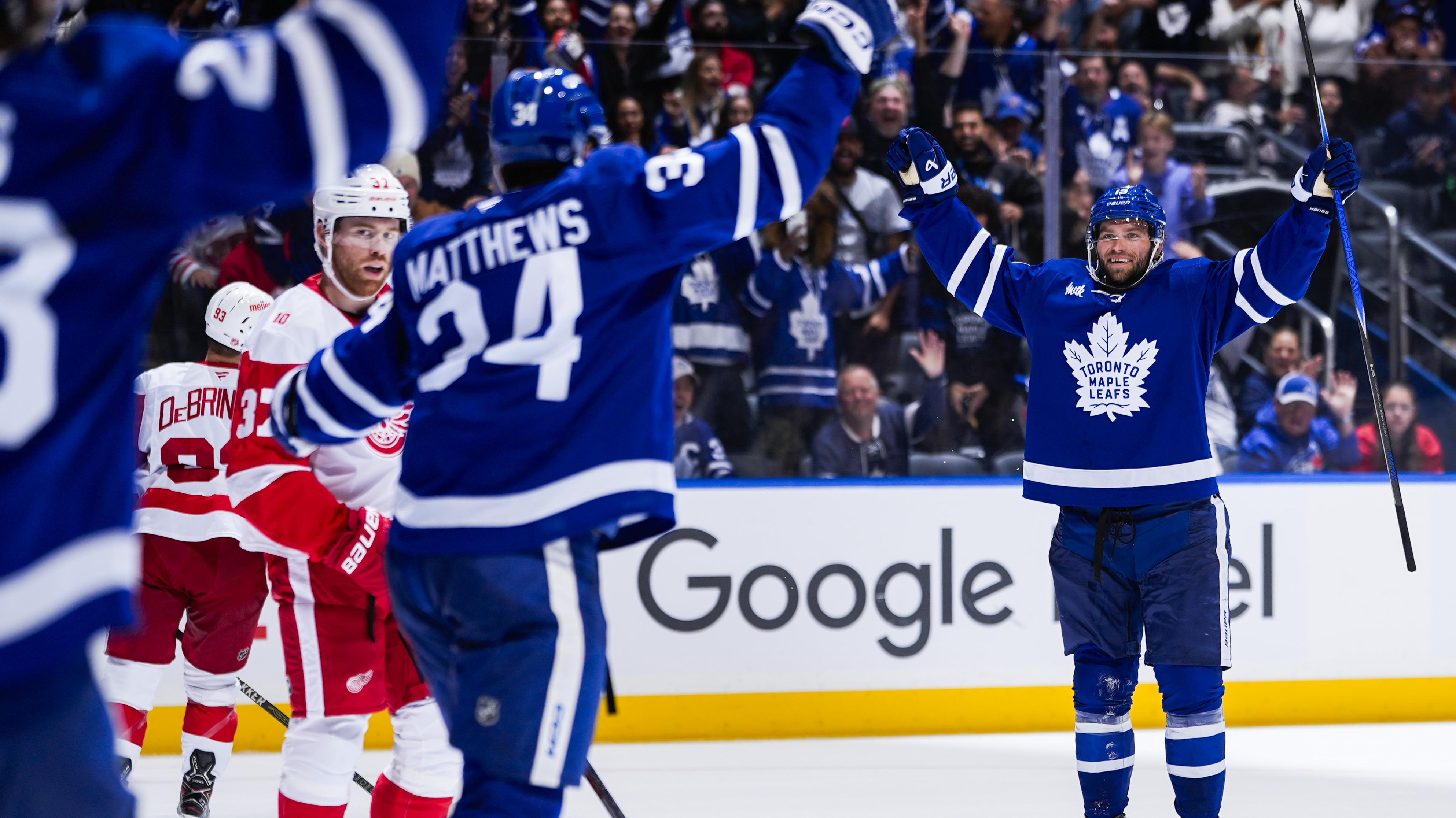 Detroit Red Wings v Toronto Maple Leafs