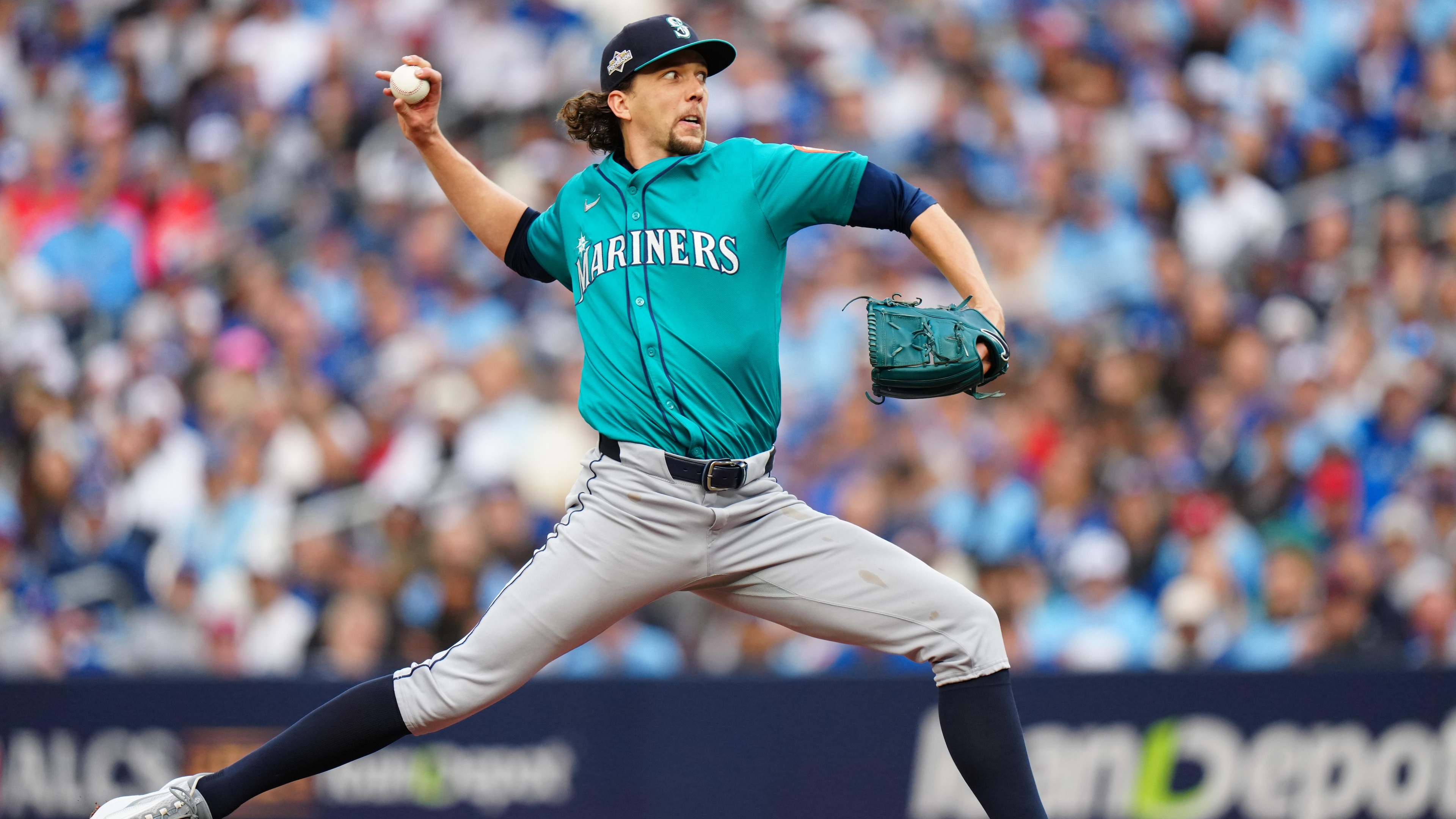 Championship Series - Seattle Mariners v Toronto Blue Jays - Game 2 Championship Series - Seattle Mariners v Toronto Blue Jays - Game 2