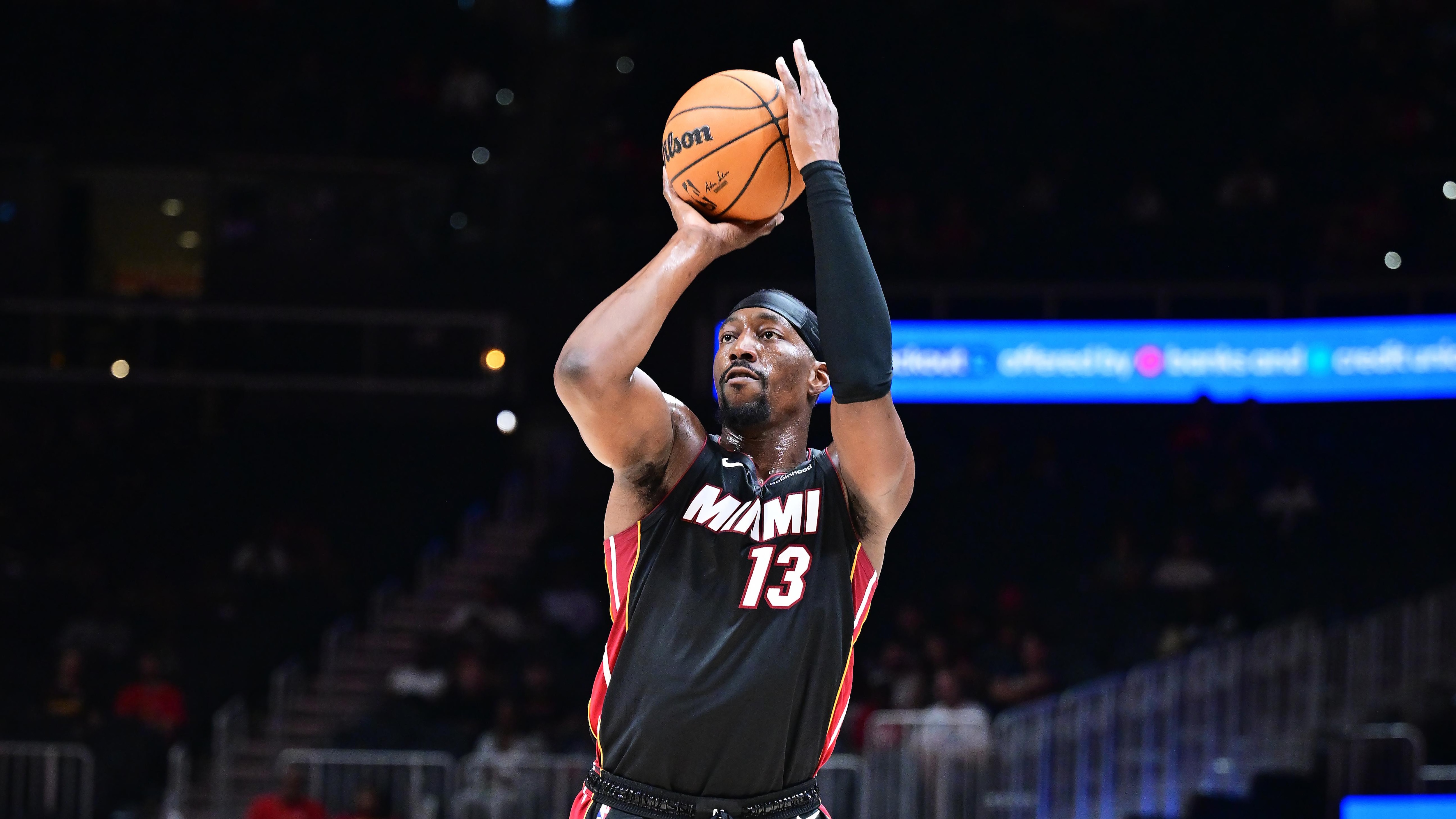 Bam Adebayo Suffers Knee Injury, Out for Heat vs. Hawks Preseason Game
