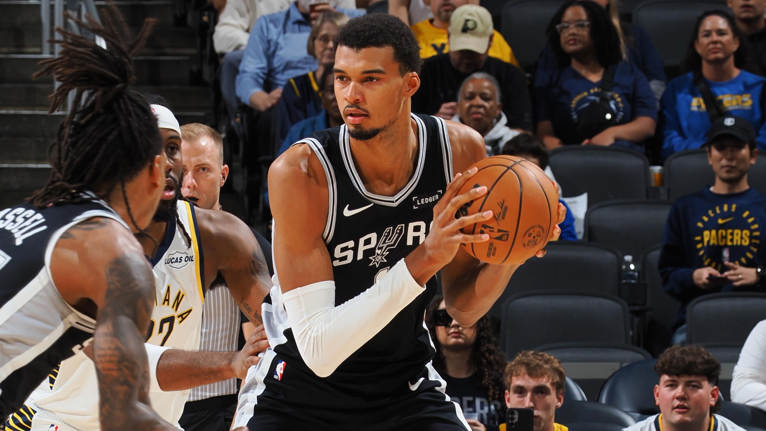 San Antonio Spurs v Indiana Pacers
