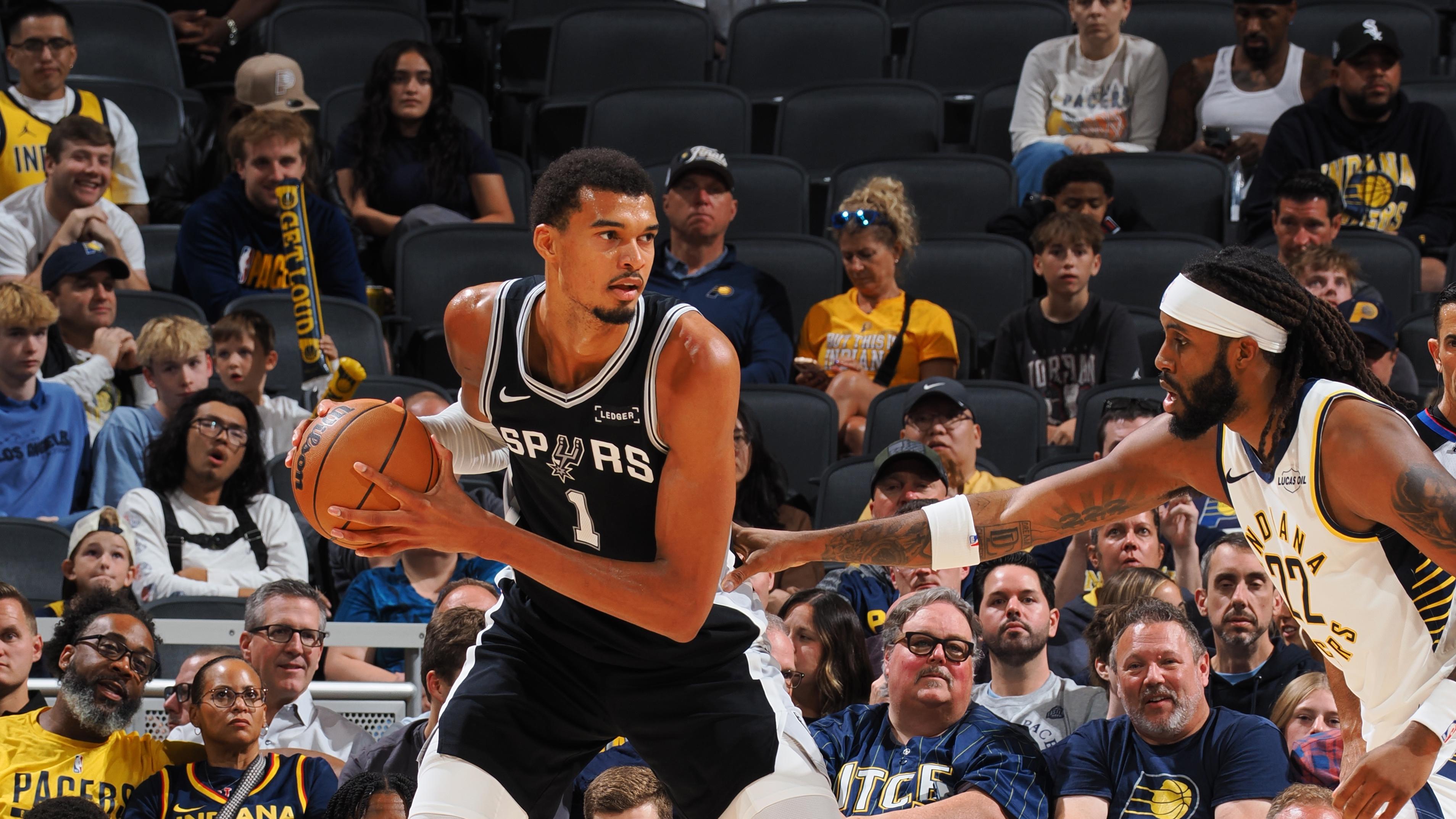 San Antonio Spurs v Indiana Pacers