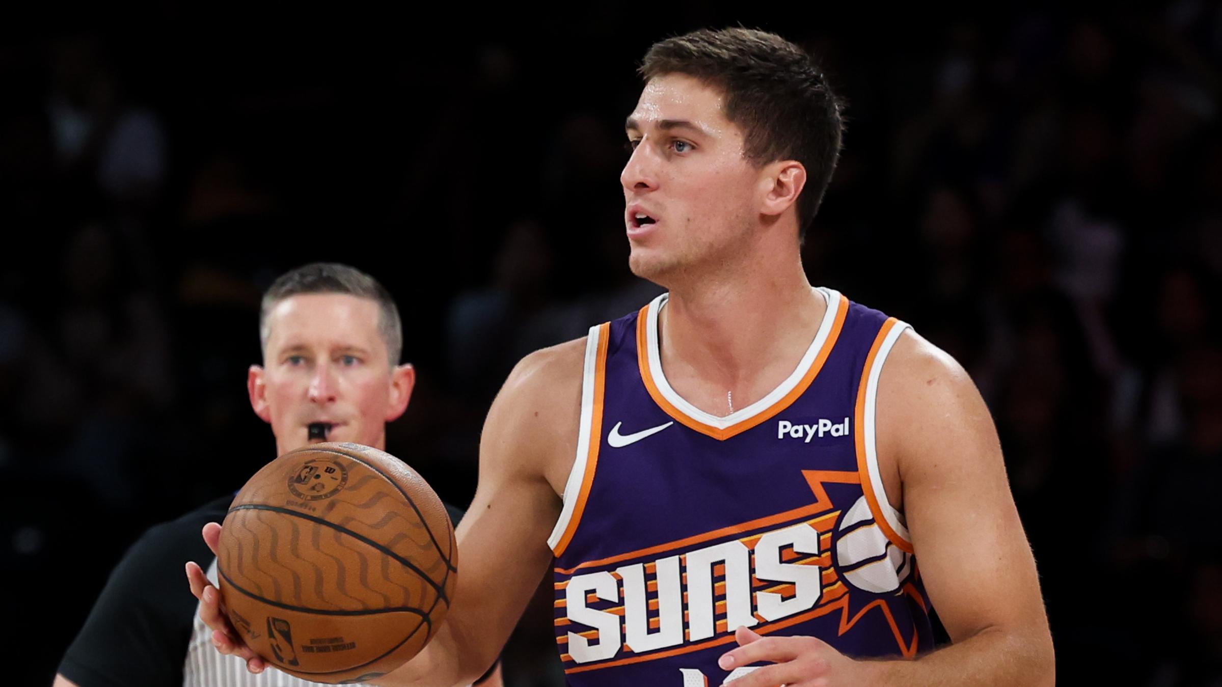 Brooklyn Nets v Phoenix Suns