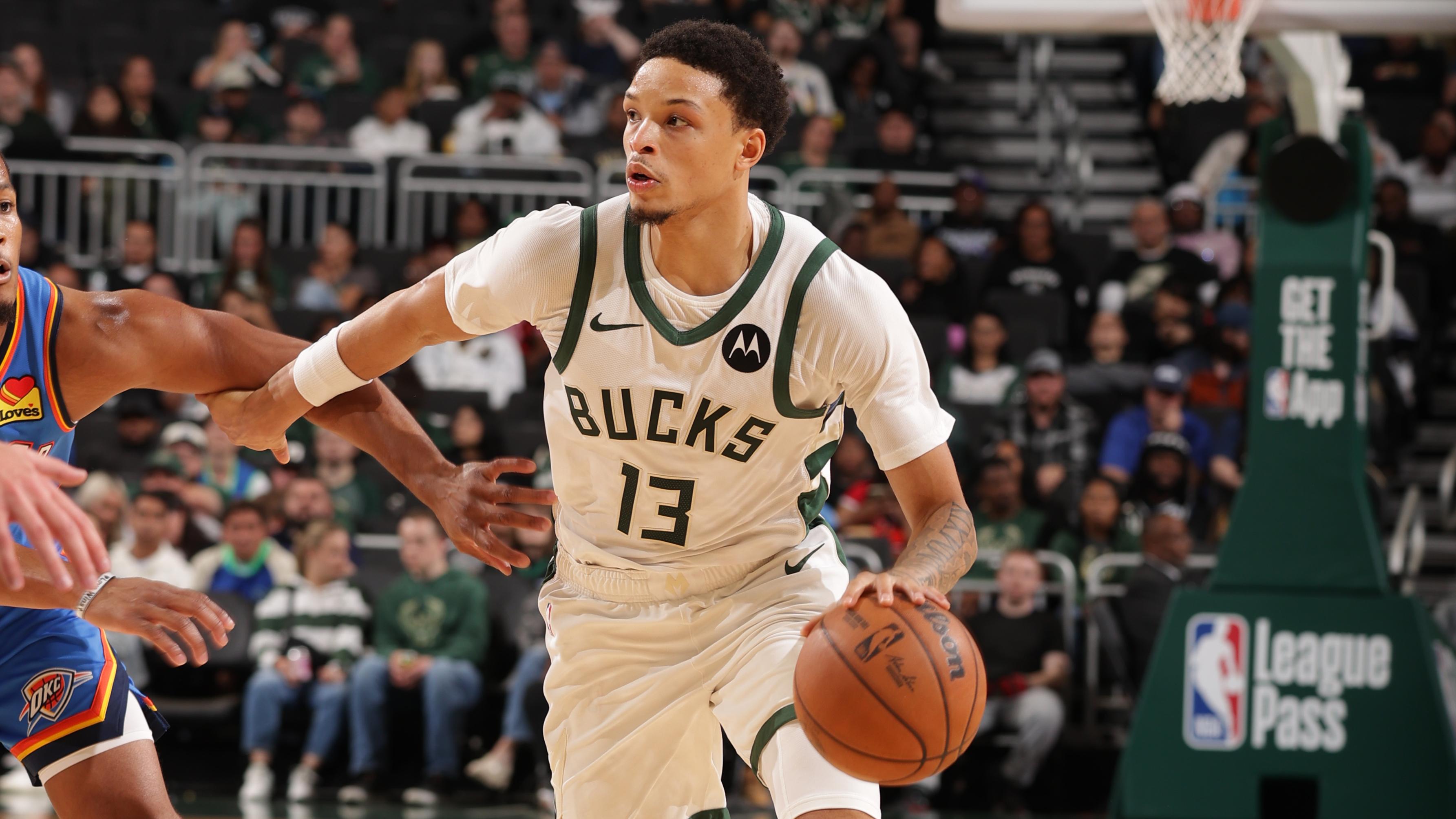 Oklahoma City Thunder v Milwaukee Bucks