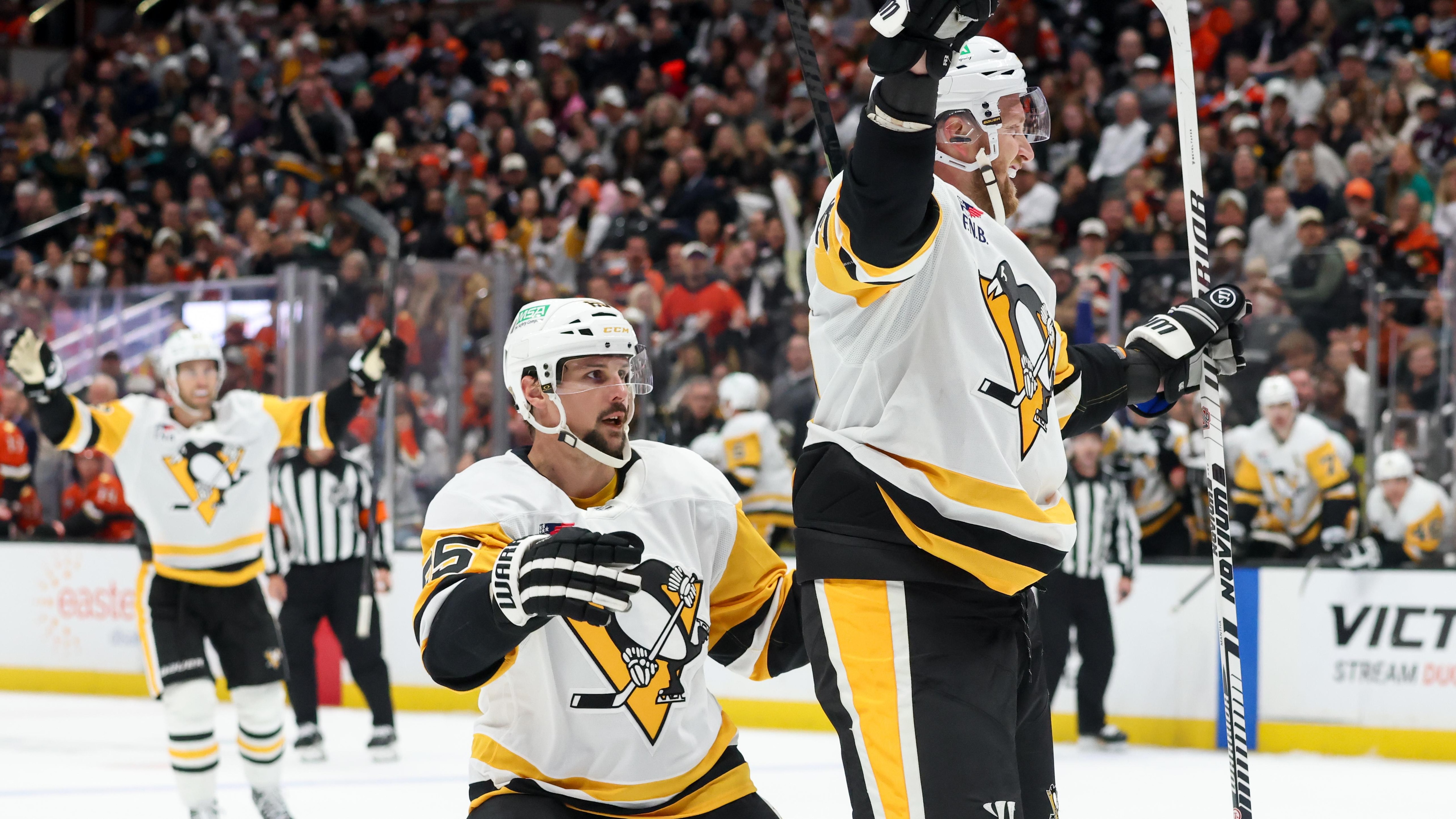 Pittsburgh Penguins v Anaheim Ducks