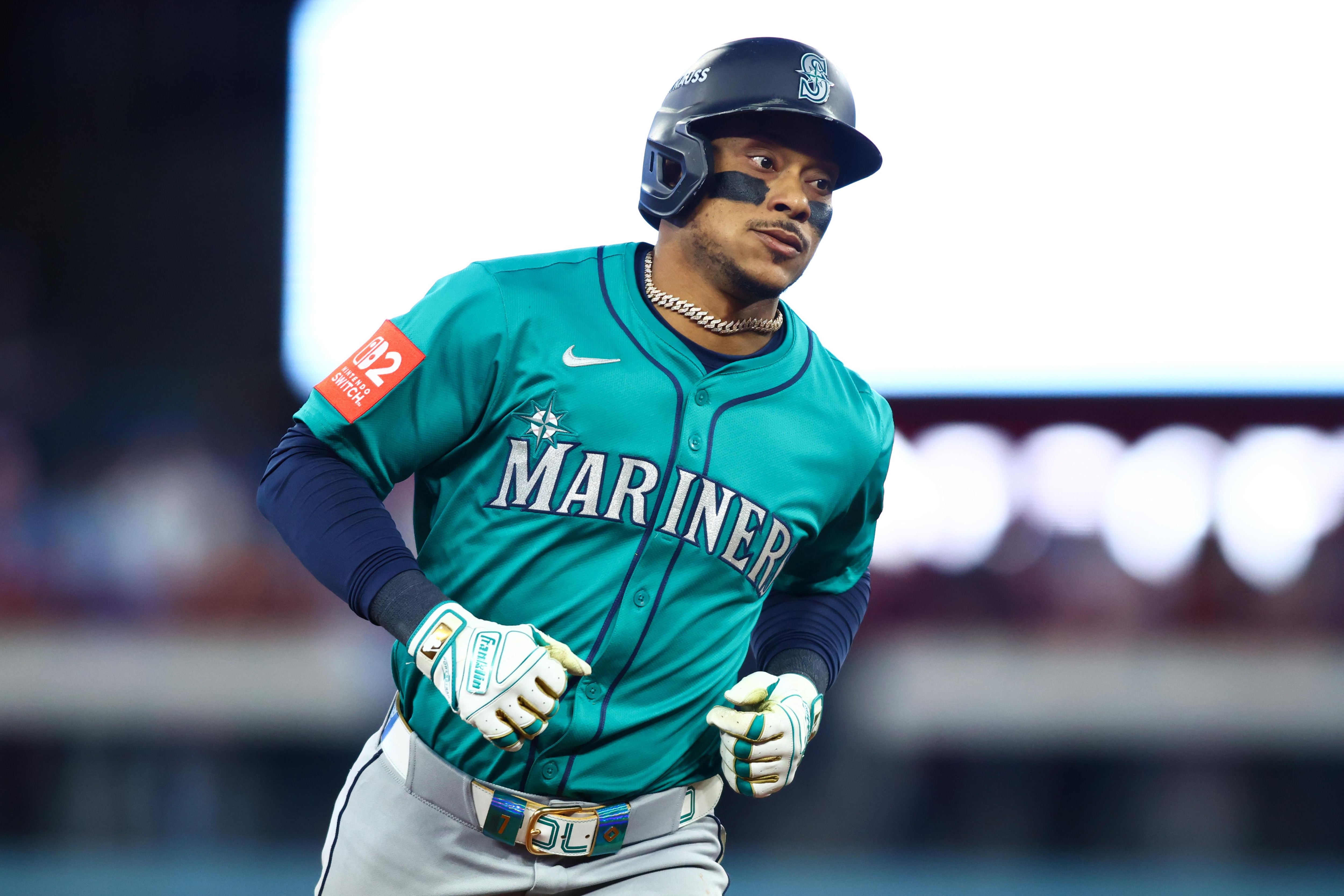 American League Championship Series - Seattle Mariners v Toronto Blue Jays - Game Two