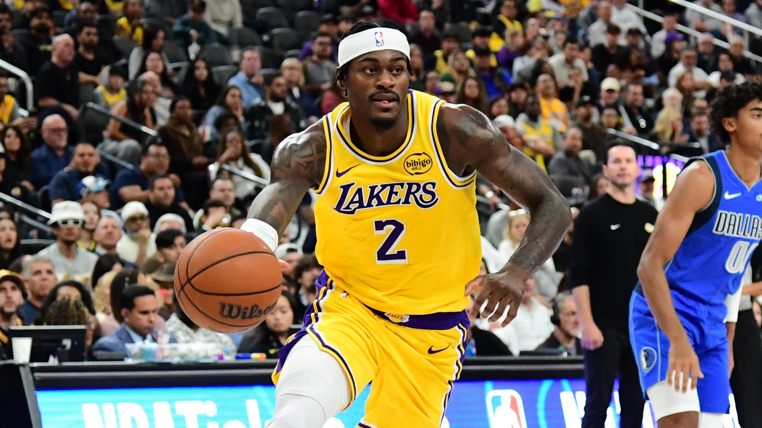 Dallas Mavericks v Los Angeles Lakers