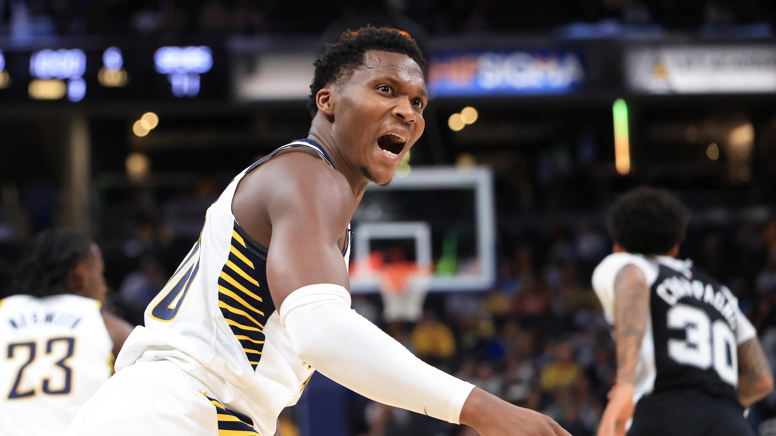 San Antonio Spurs v Indiana Pacers