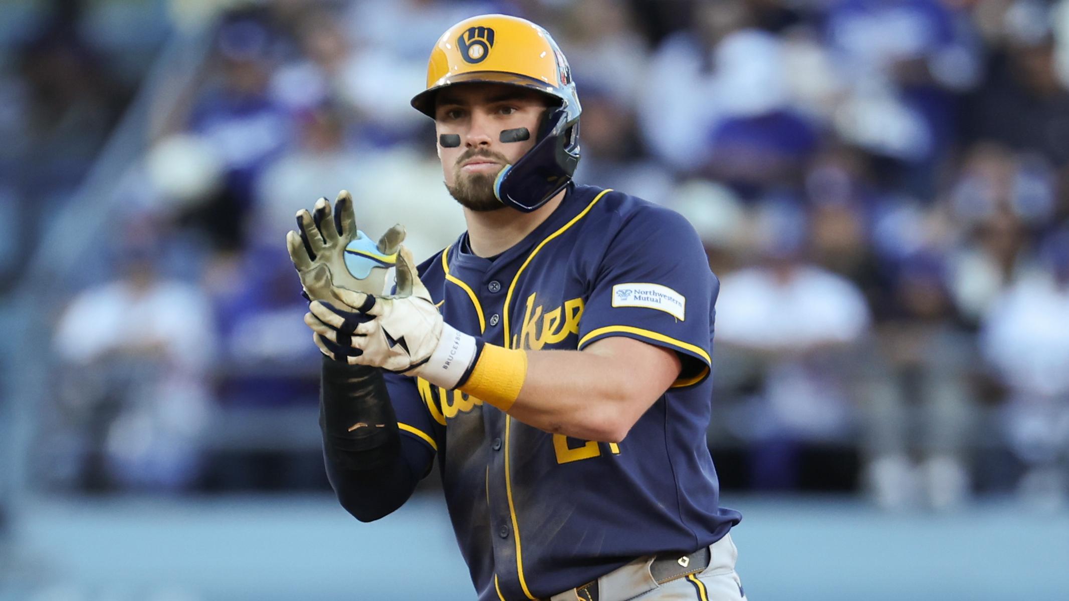 Championship Series - Milwaukee Brewers v Los Angeles Dodgers - Game 3