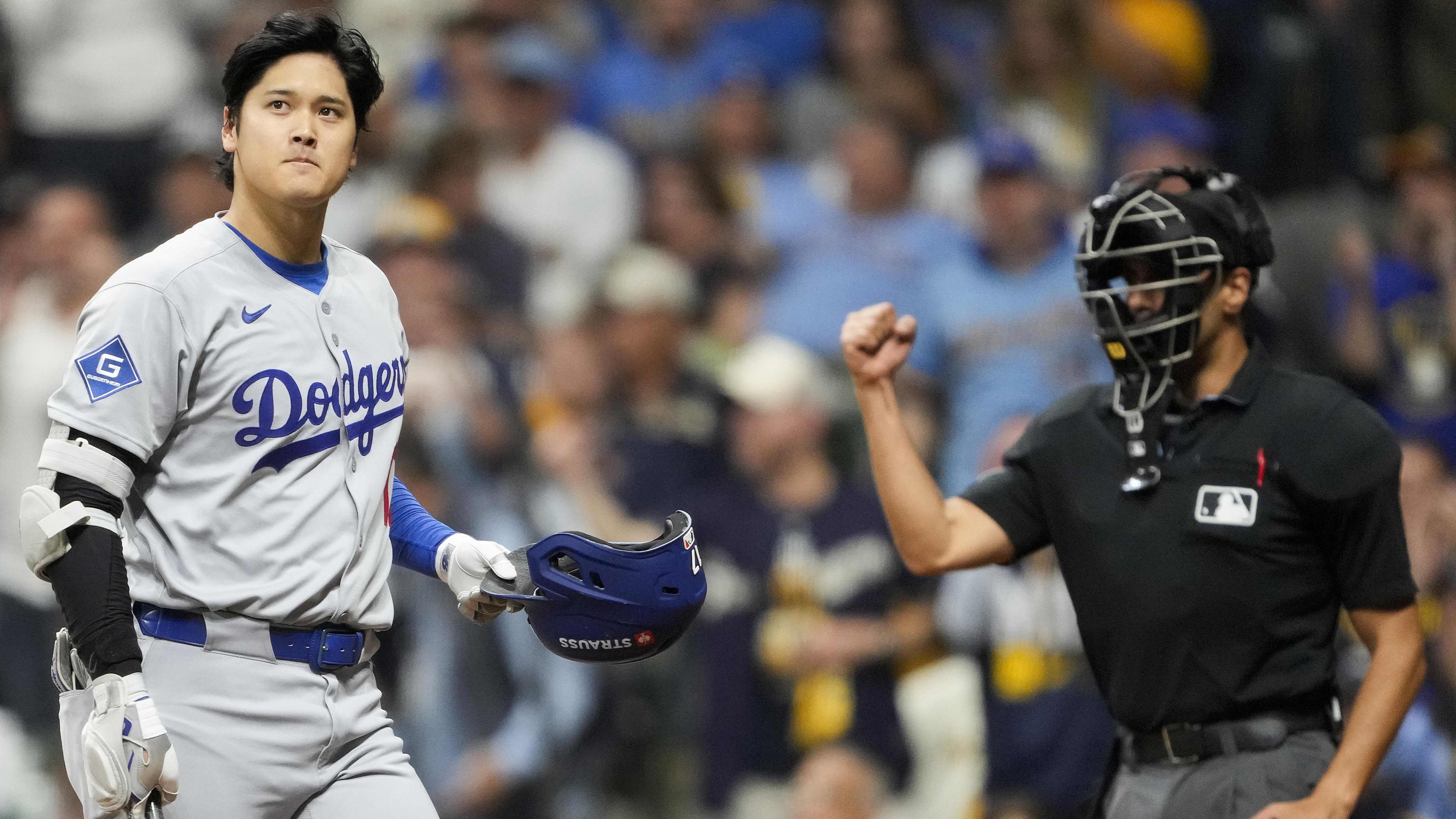National League Championship Series - Los Angeles Dodgers v Milwaukee Brewers - Game Two