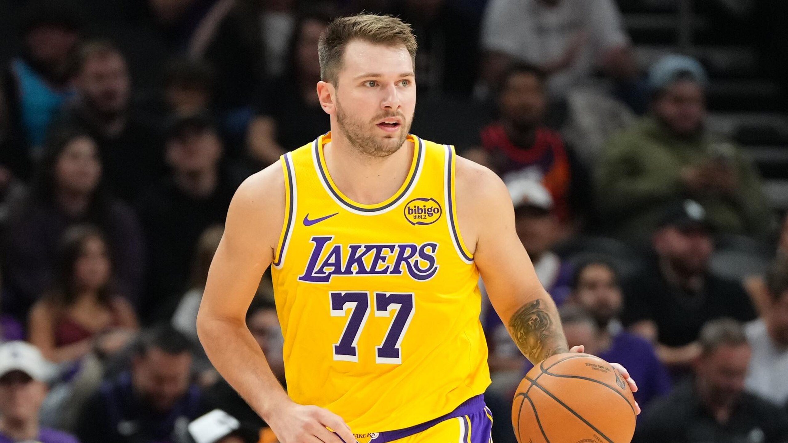 Los Angeles Lakers v Phoenix Suns