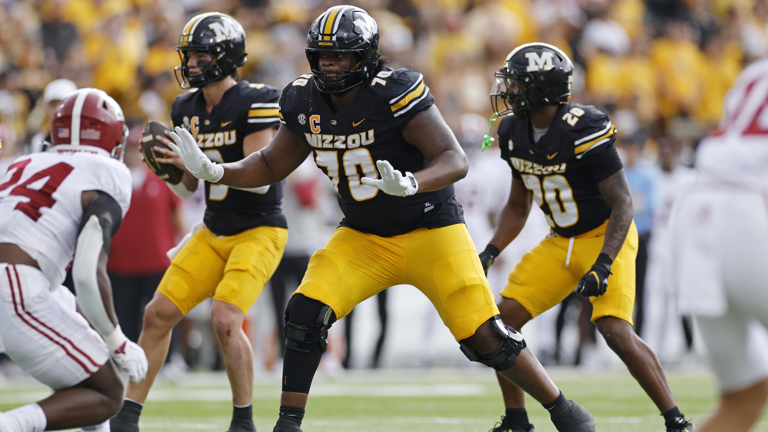 COLLEGE FOOTBALL: OCT 11 Alabama at Missouri COLLEGE FOOTBALL: OCT 11 Alabama at Missouri