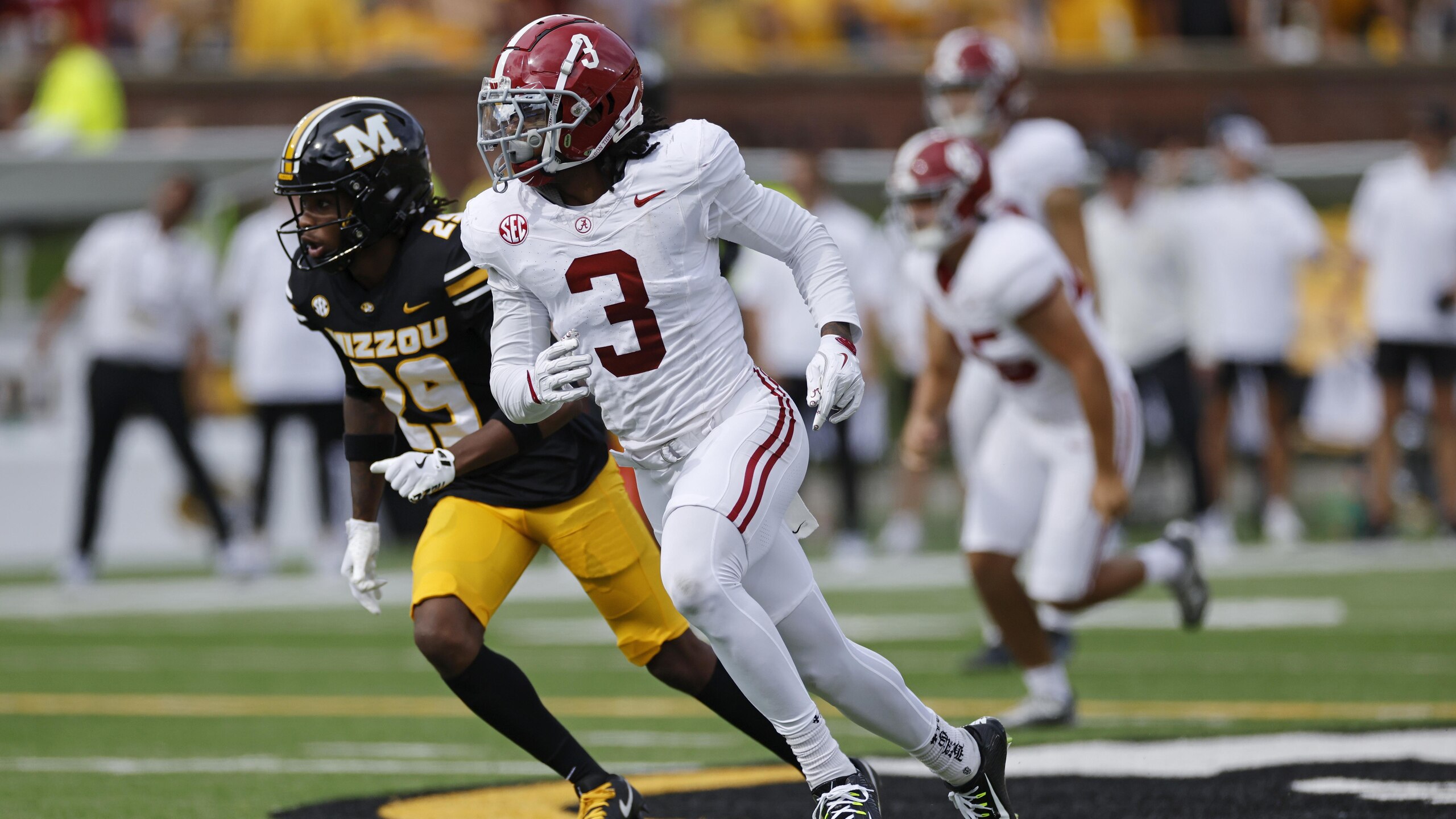 COLLEGE FOOTBALL: OCT 11 Alabama at Missouri