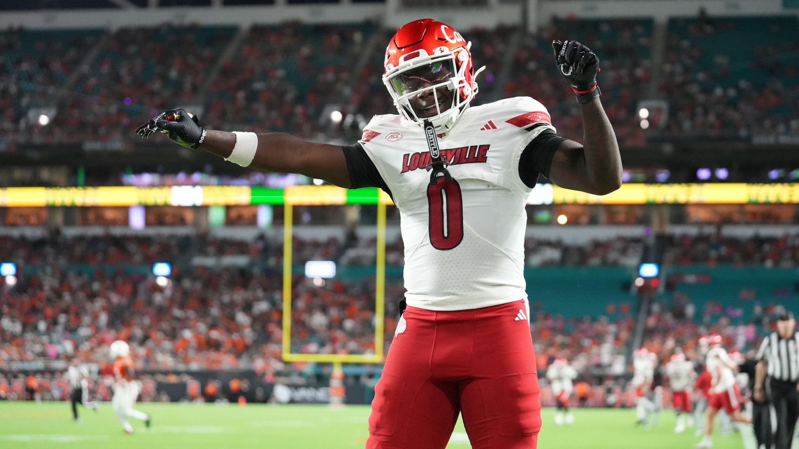 COLLEGE FOOTBALL: OCT 17 Louisville at Miami