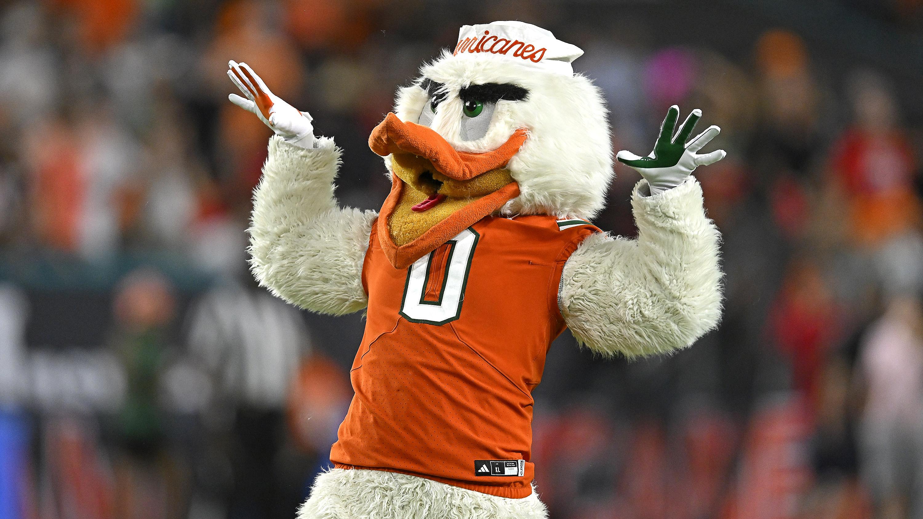 COLLEGE FOOTBALL: OCT 17 Louisville at Miami