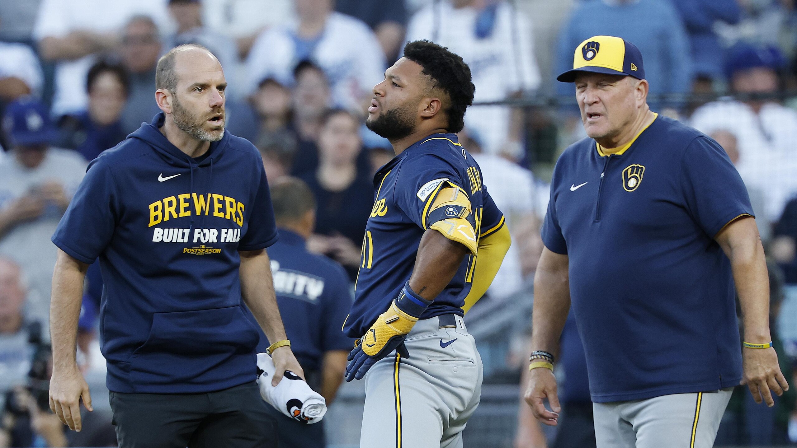 National League Championship Series - Milwaukee Brewers v Los Angeles Dodgers - Game Three