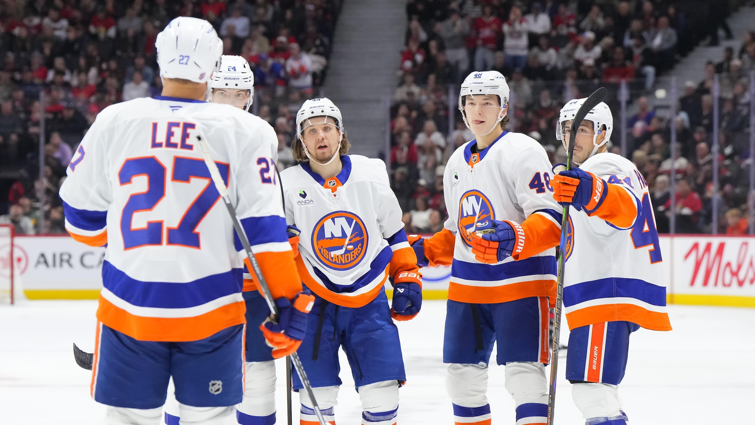New York Islanders vs Ottawa Senators