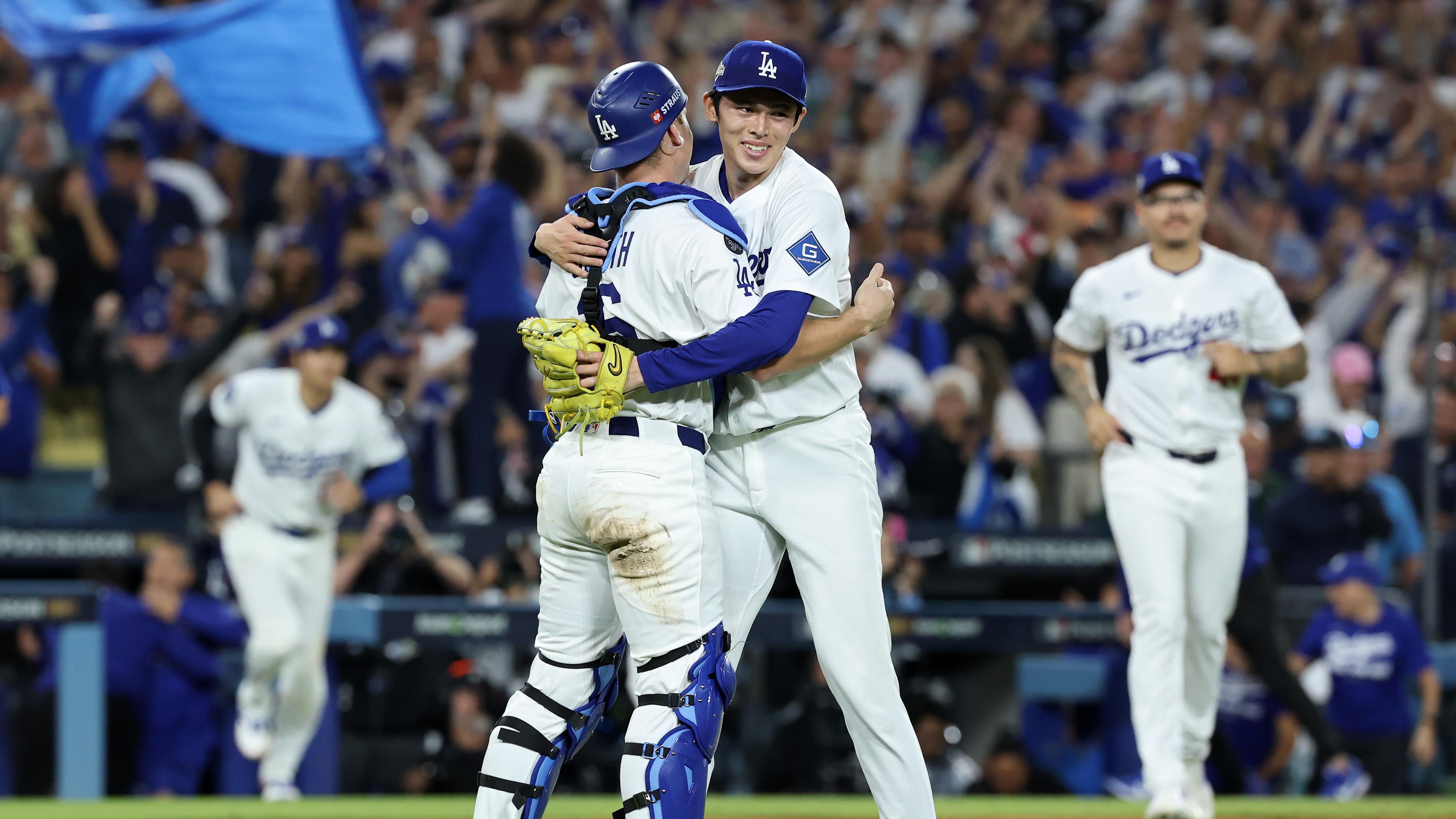 National League Championship Series - Milwaukee Brewers v Los Angeles Dodgers - Game Four National League Championship Series - Milwaukee Brewers v Los Angeles Dodgers - Game Four