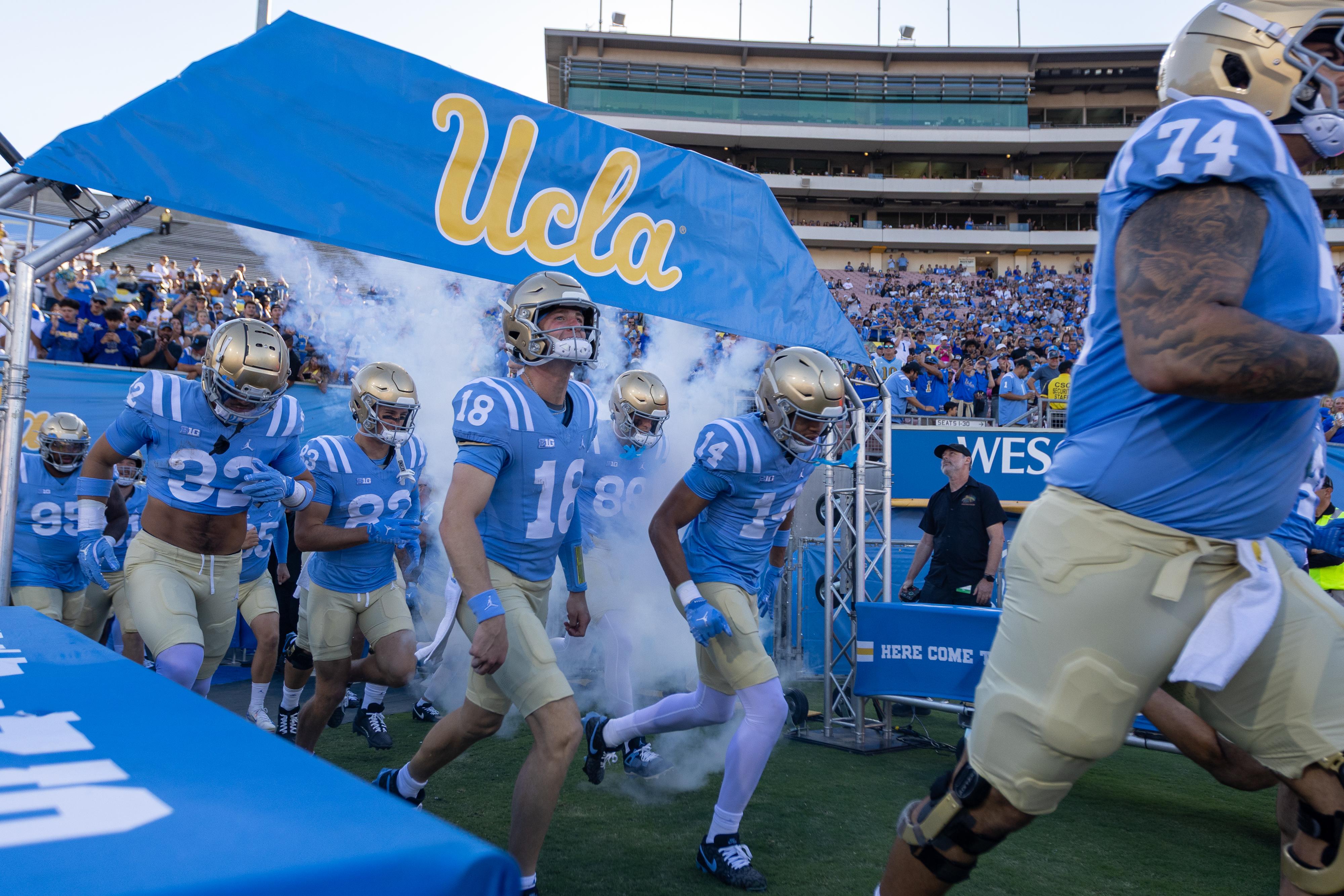 COLLEGE FOOTBALL: OCT 18 Maryland at UCLA