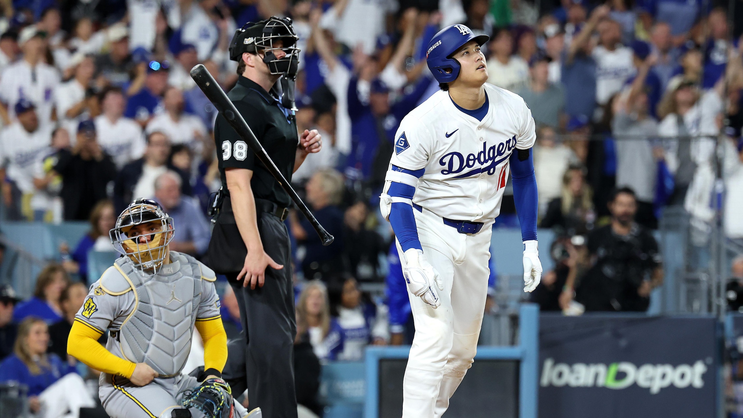 National League Championship Series - Milwaukee Brewers v Los Angeles Dodgers - Game Four