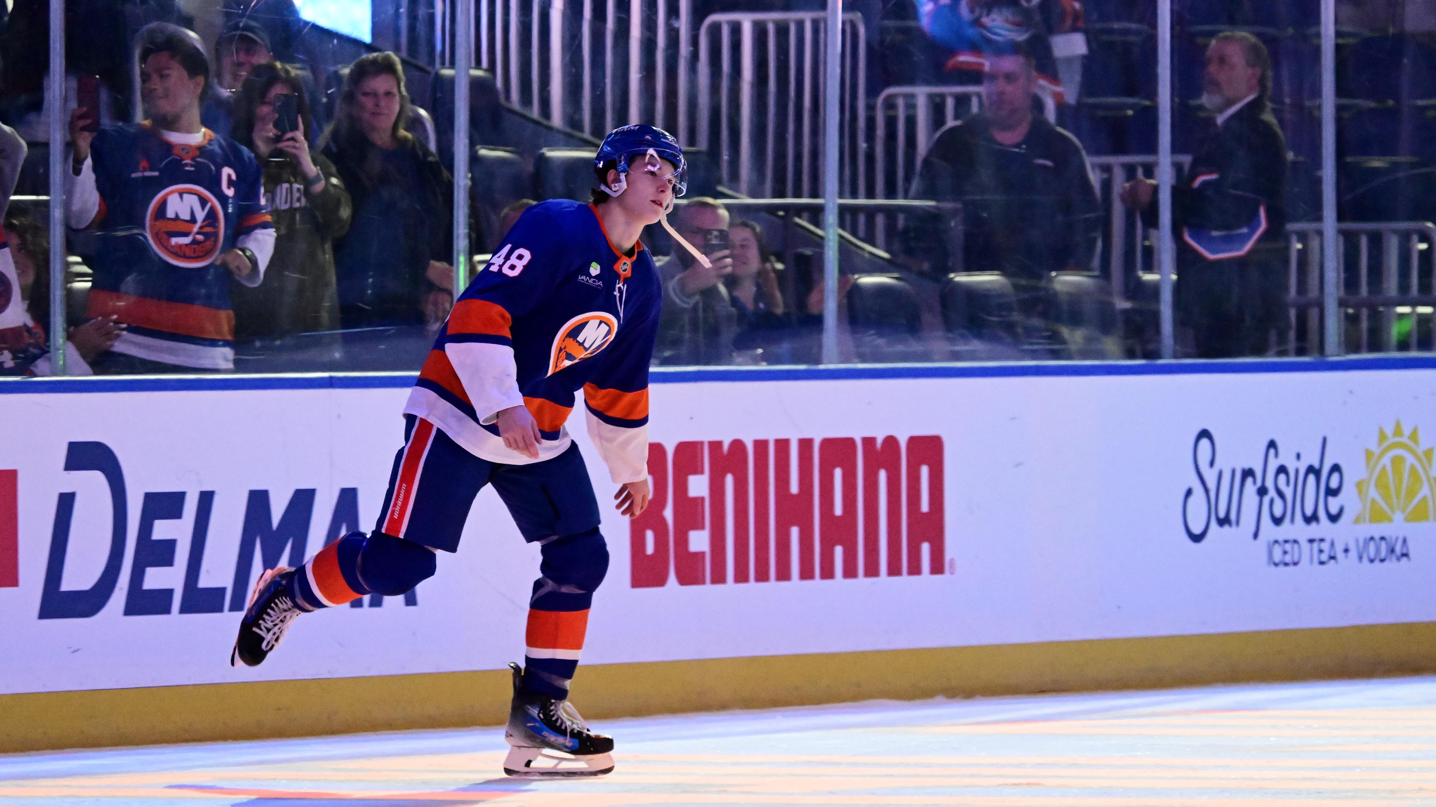 San Jose Sharks v New York Islanders