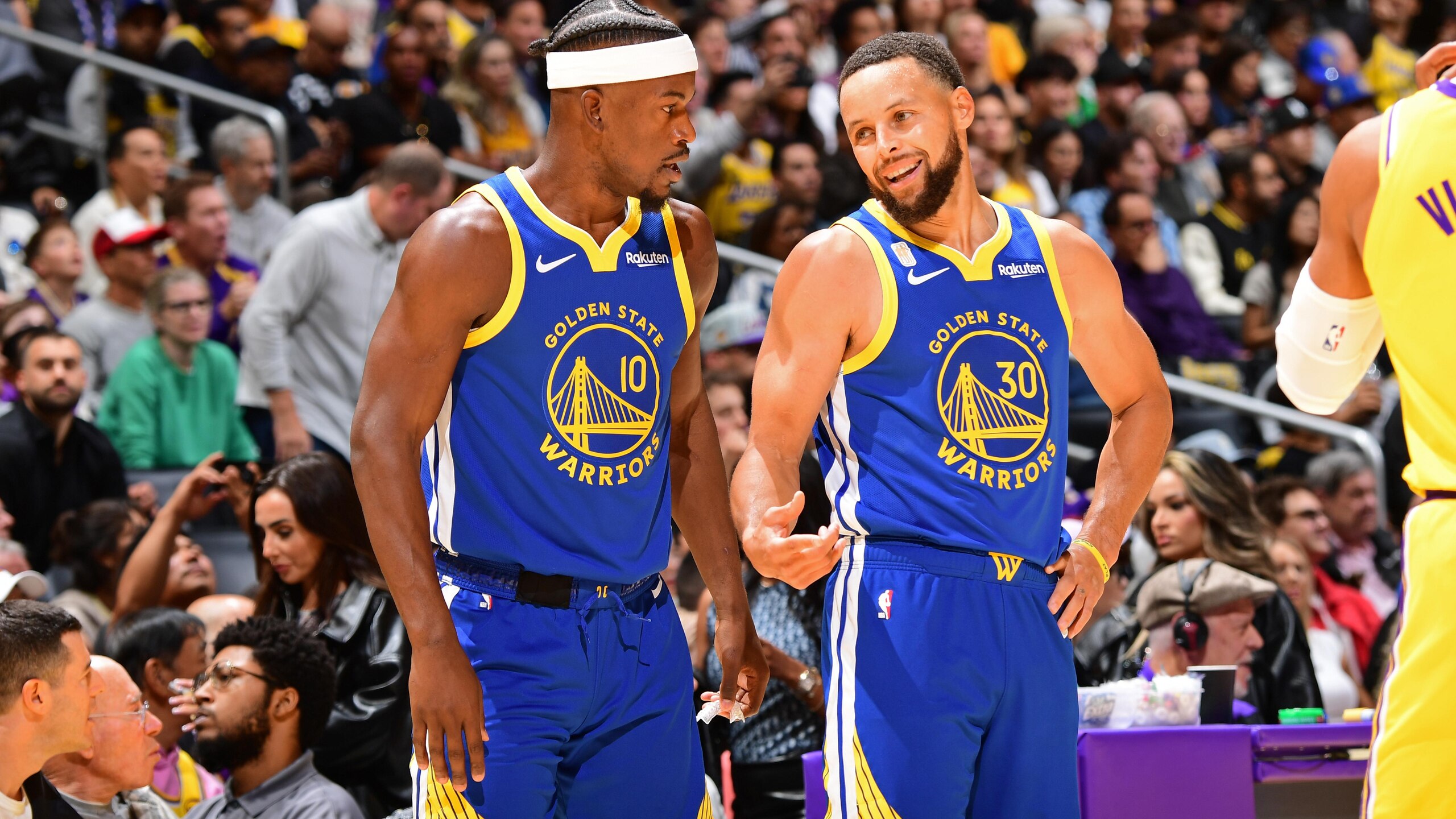 Golden State Warriors v Los Angeles Lakers