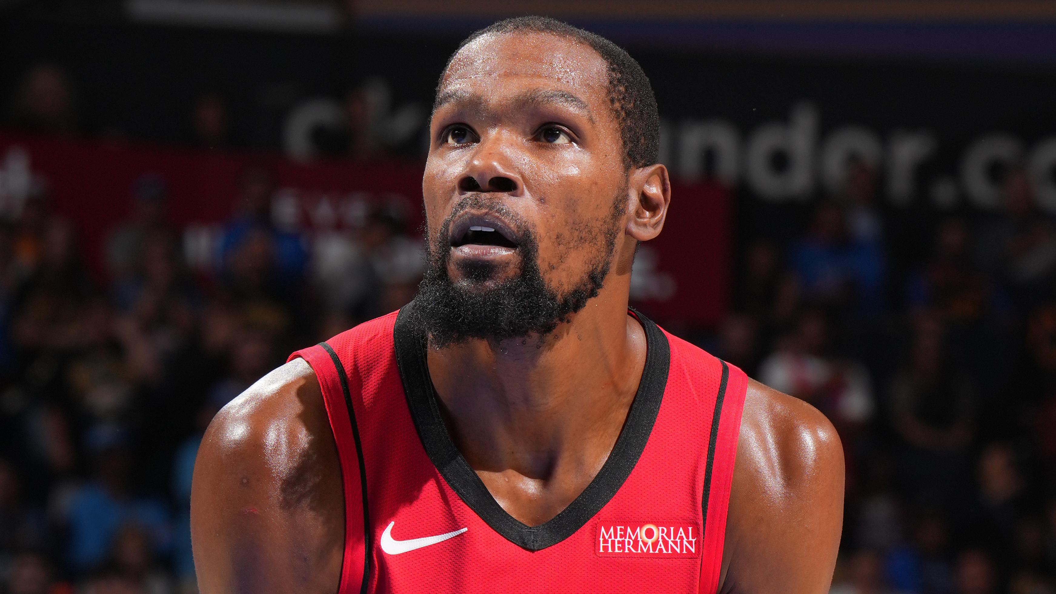 Houston Rockets v Oklahoma City Thunder