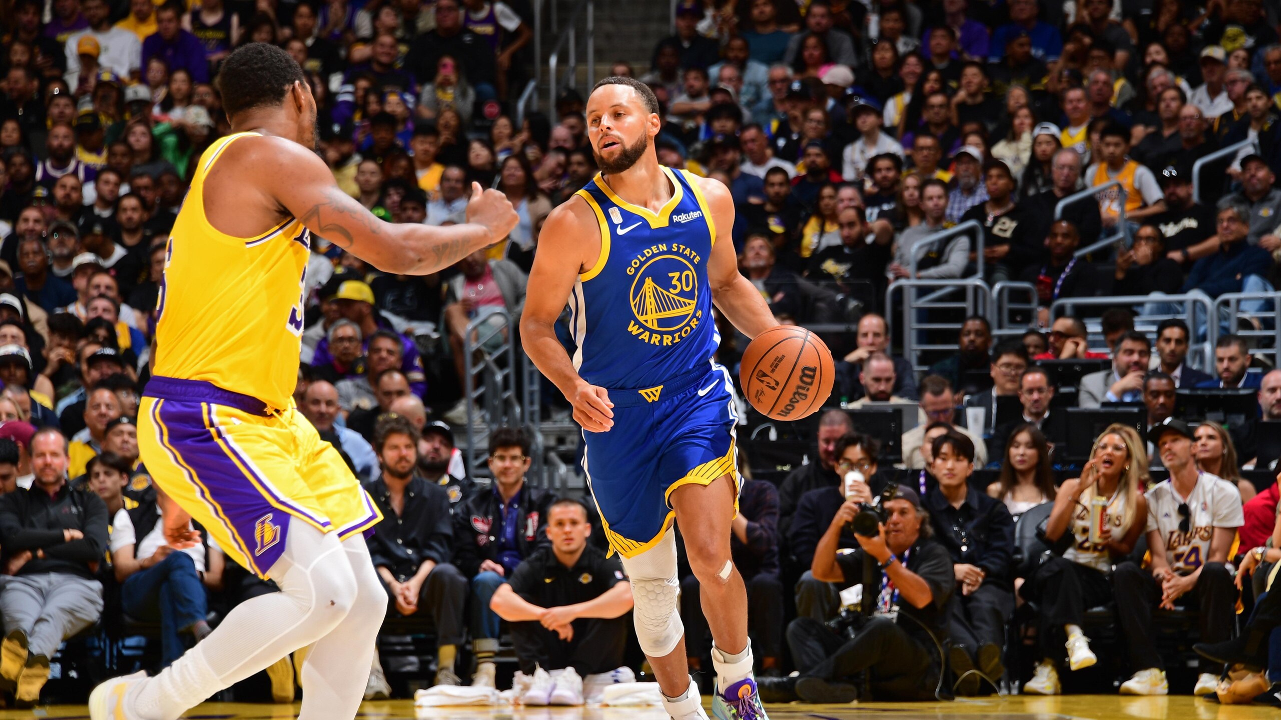Golden State Warriors v Los Angeles Lakers Golden State Warriors v Los Angeles Lakers