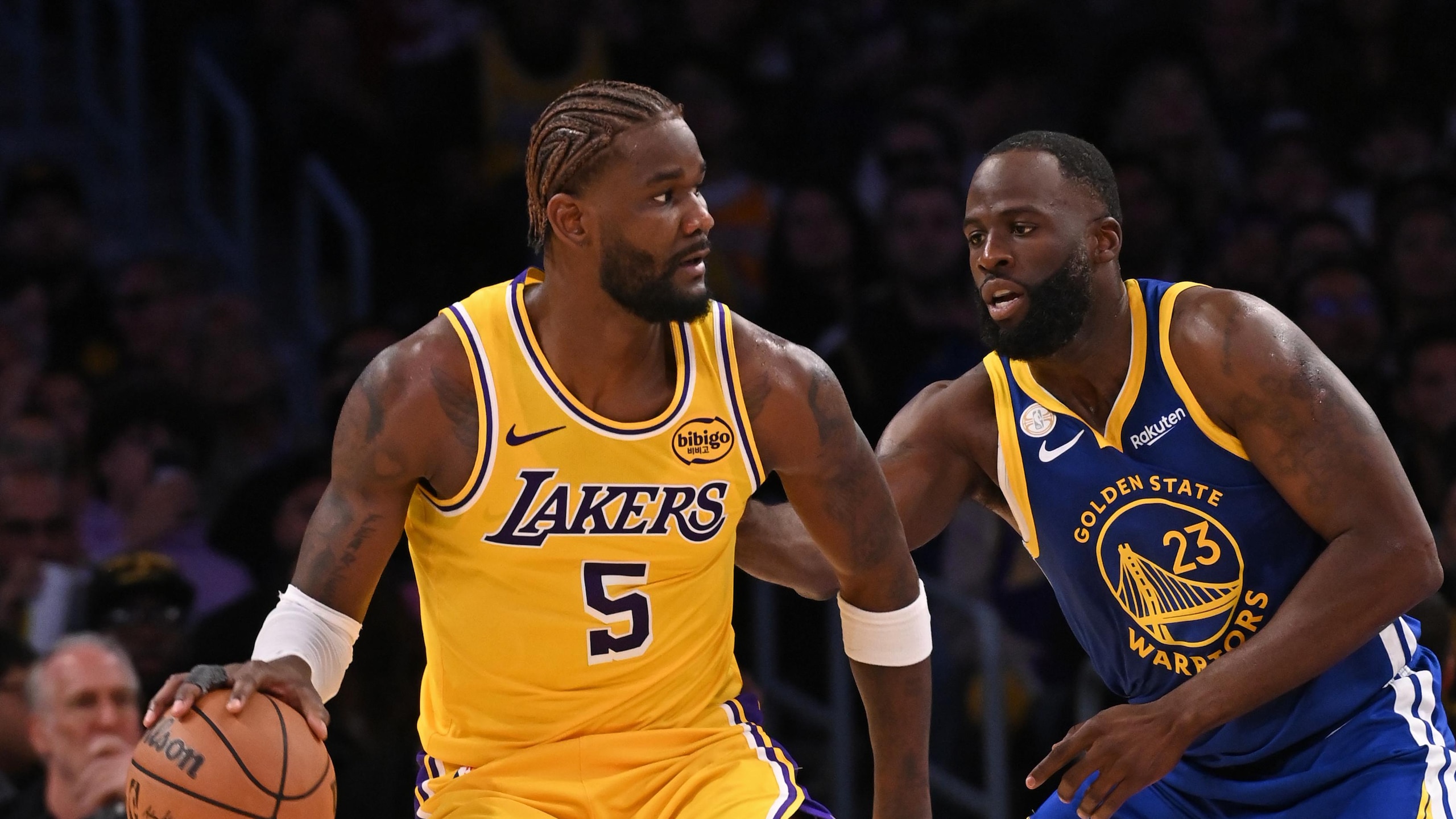 Golden State Warriors v Los Angeles Lakers