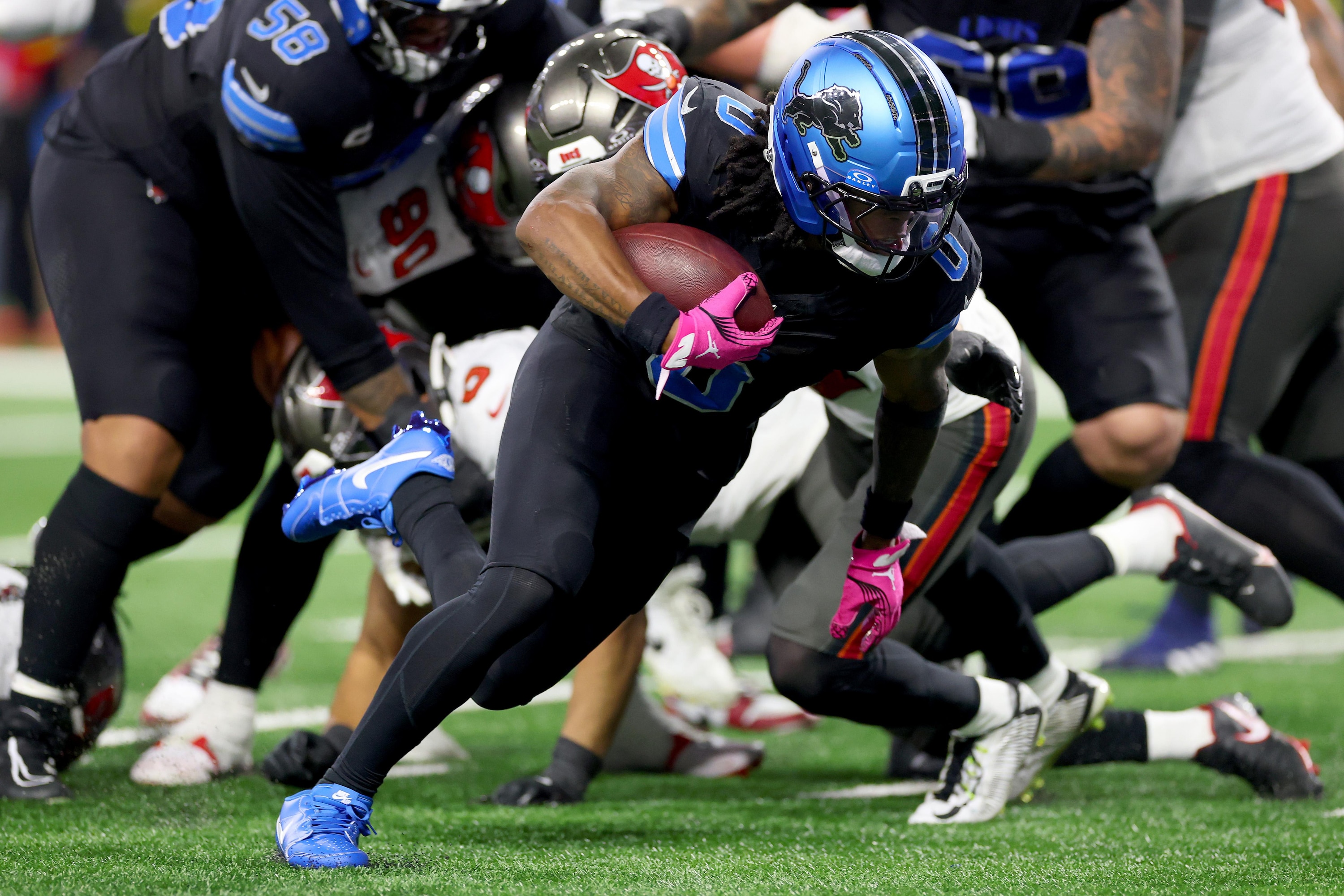 Jahmyr Gibbs Amazes NFL Fans, Fantasy Managers as Lions Beat Baker Mayfield, Bucs