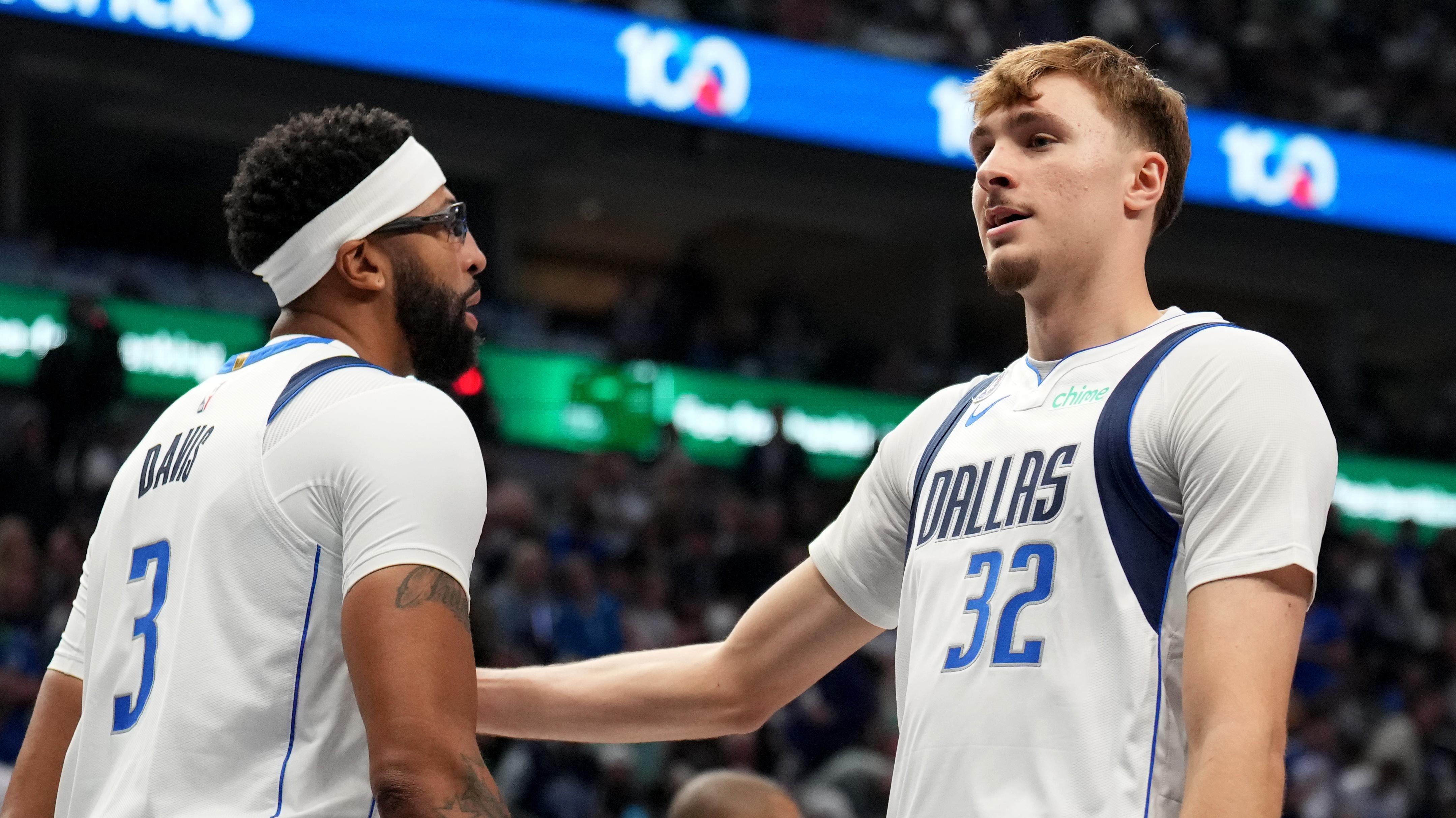 San Antonio Spurs v Dallas Mavericks