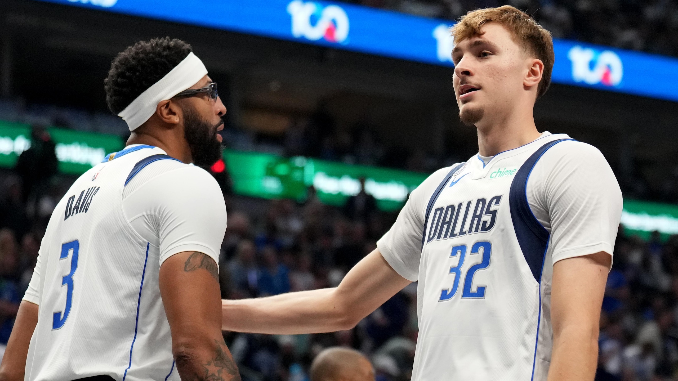 San Antonio Spurs v Dallas Mavericks