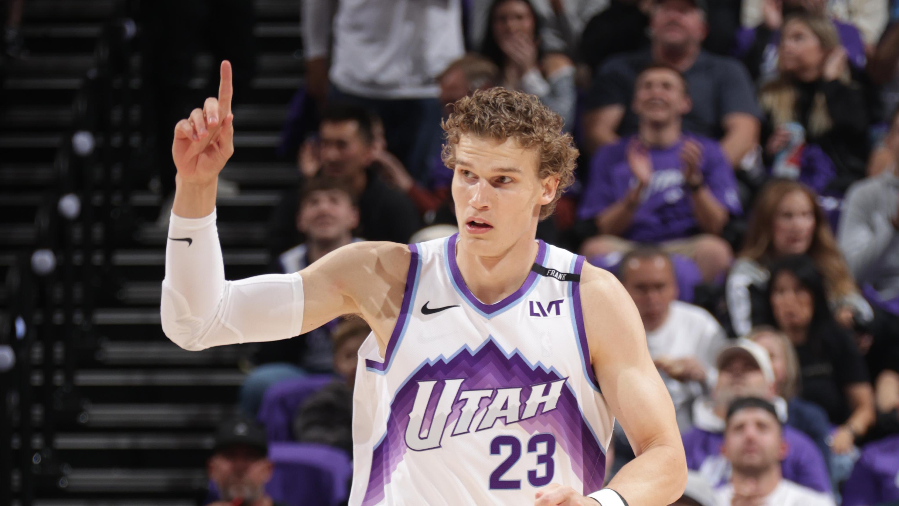 Los Angeles Clippers v Utah Jazz