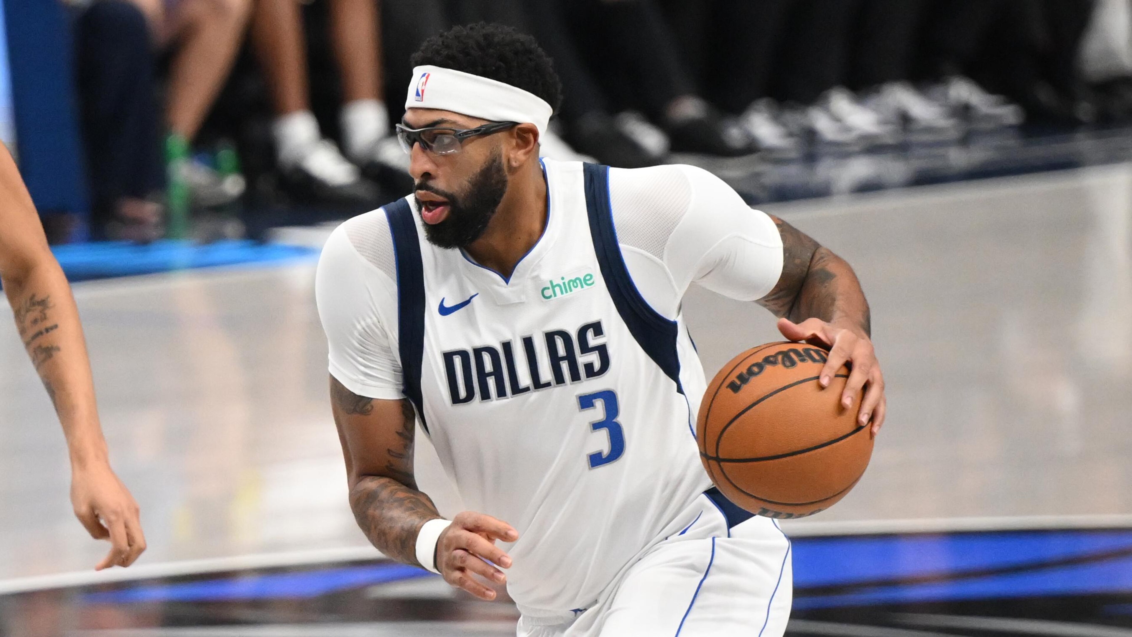 San Antonio Spurs v Dallas Mavericks San Antonio Spurs v Dallas Mavericks
