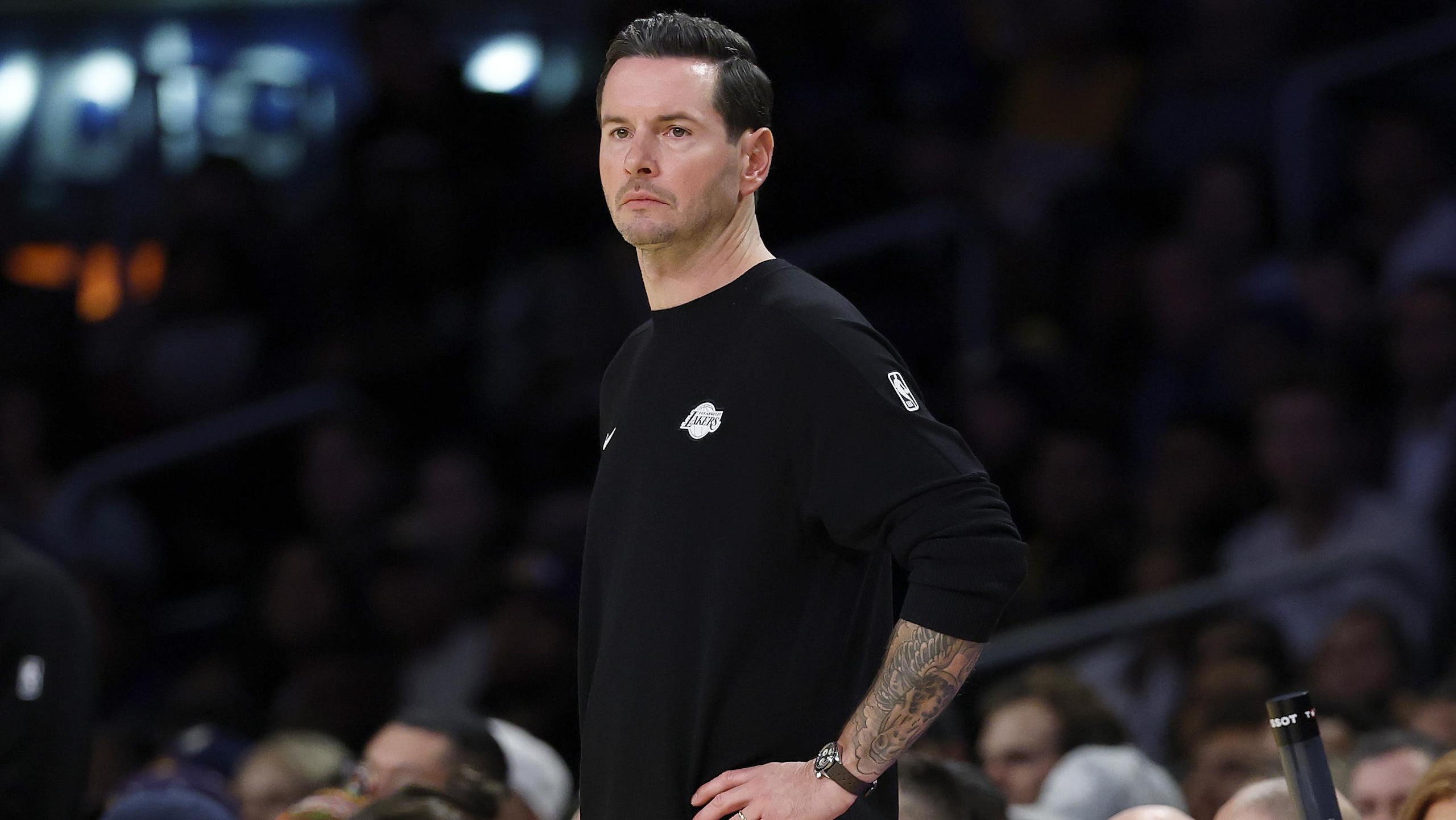 Golden State Warriors v Los Angeles Lakers Golden State Warriors v Los Angeles Lakers