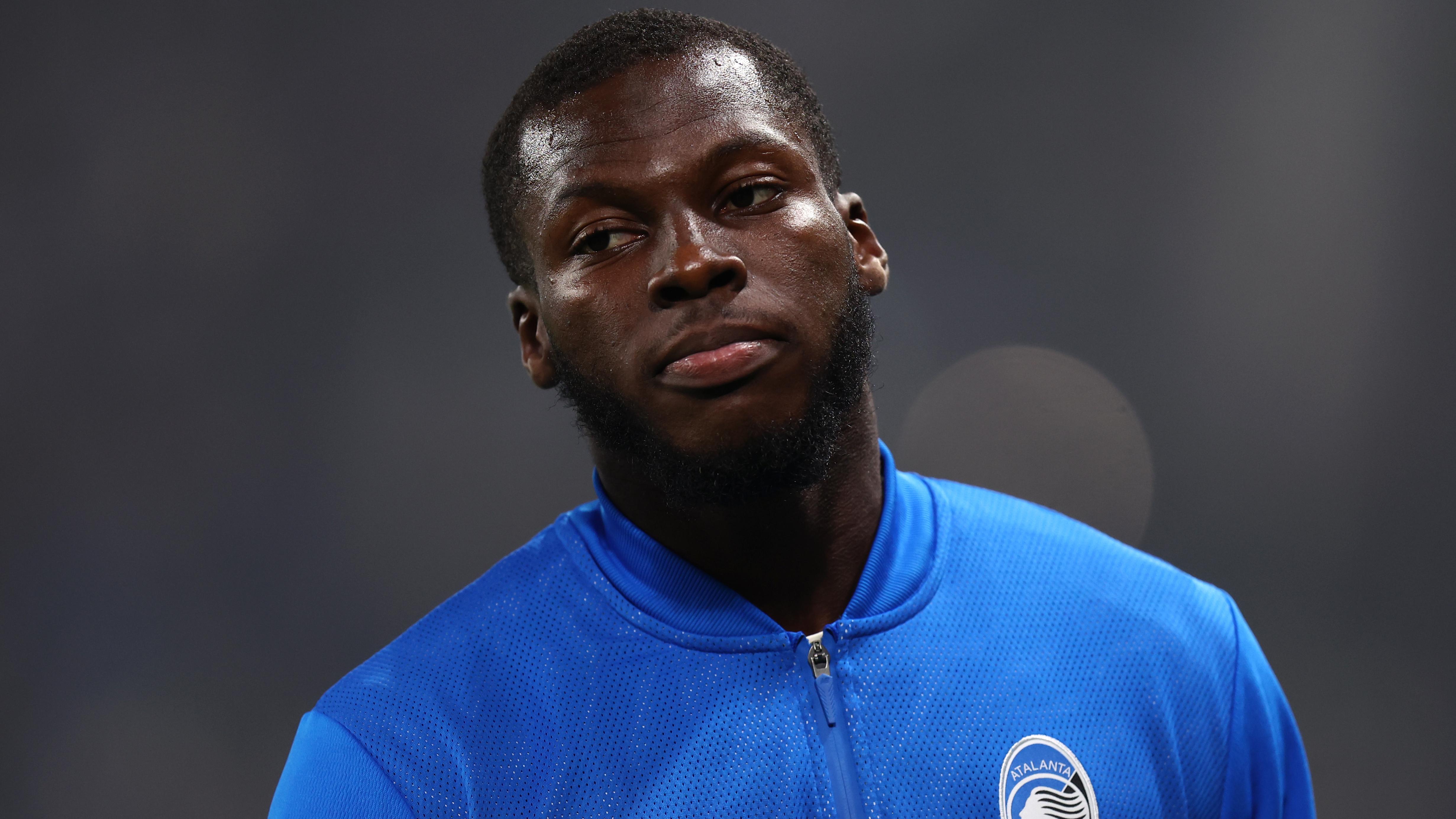 Yunus Musah of Atalanta Bc  looks on during  the UEFA...