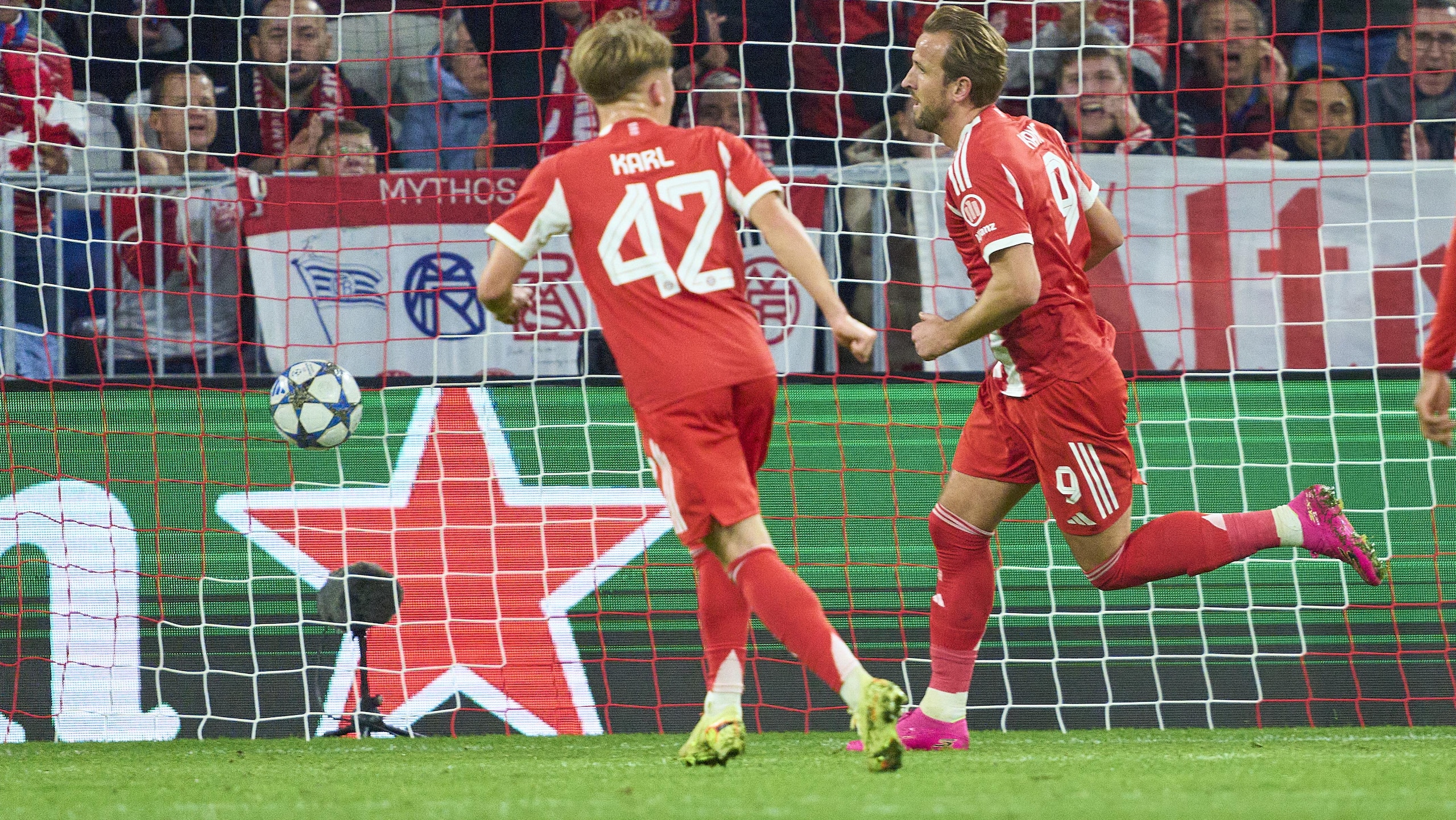 FC Bayern München v Club Brugge KV - UEFA Champions League 2025/26 League Phase MD3