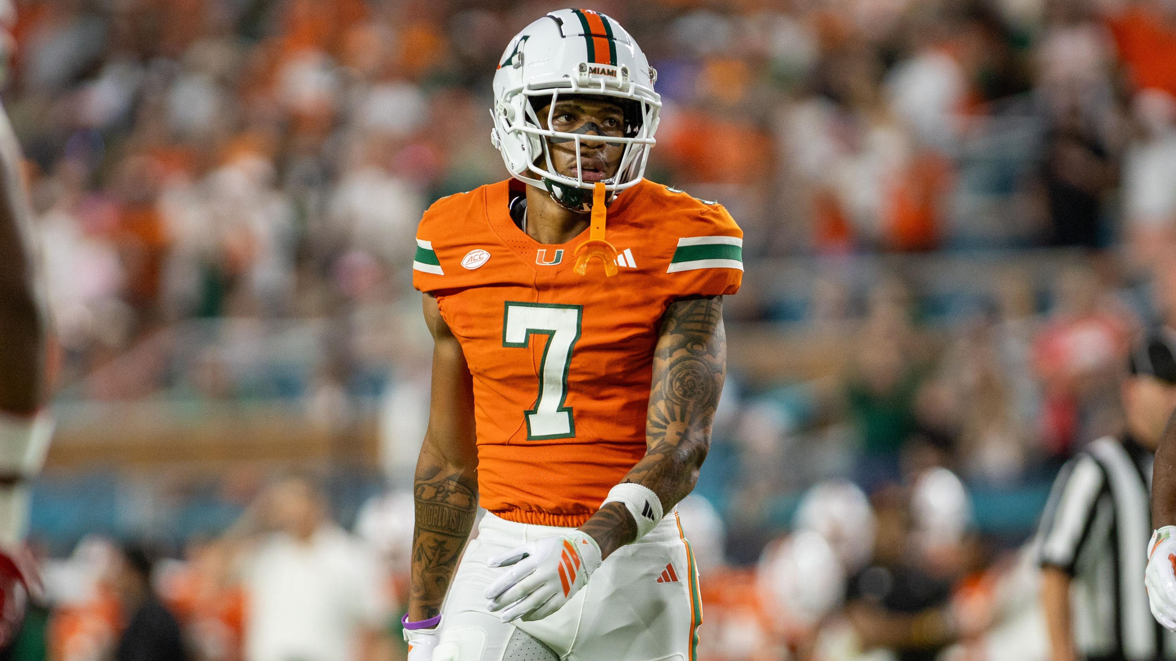 Louisville v Miami Louisville v Miami