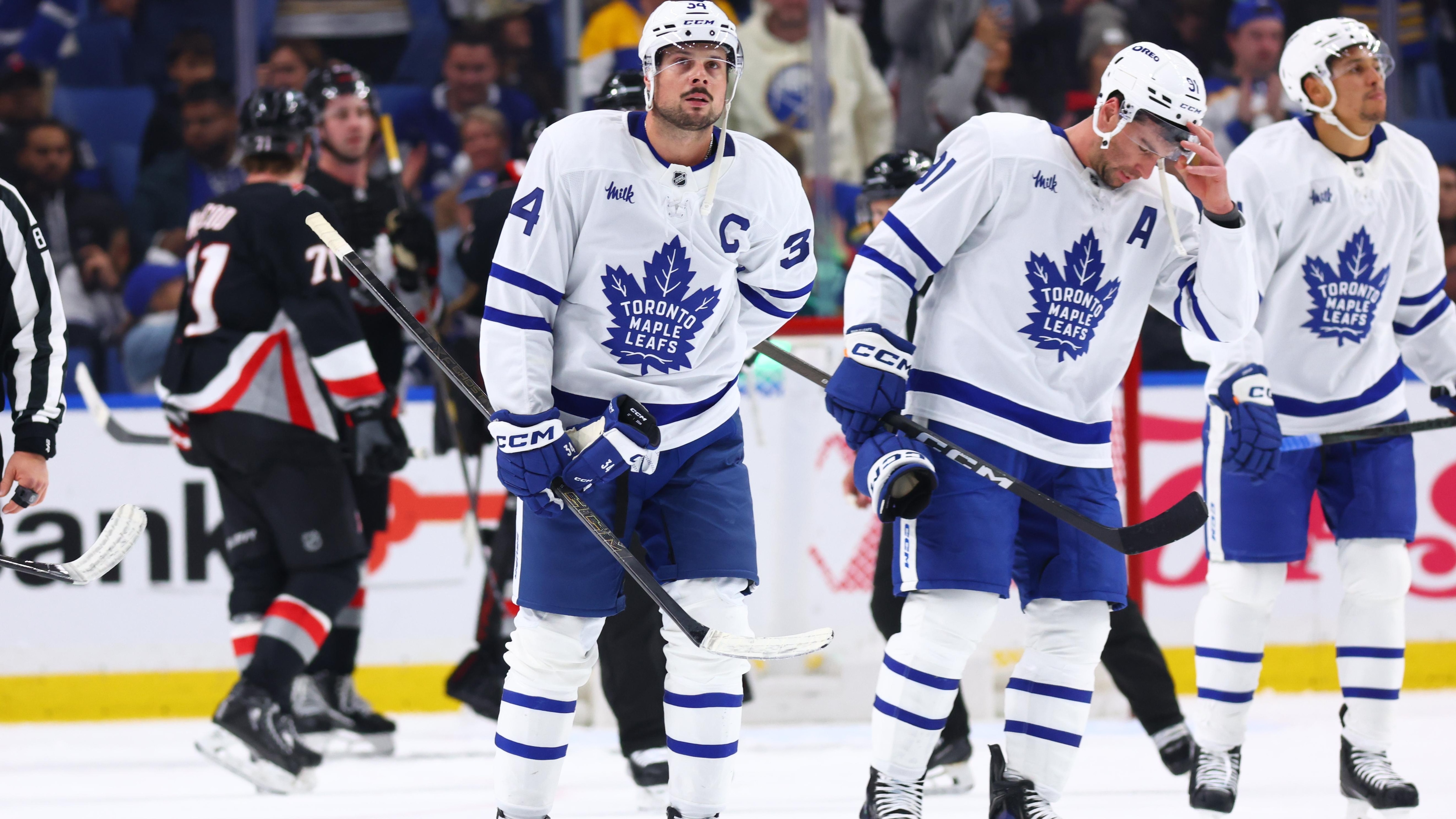 Toronto Maple Leafs v Buffalo Sabres Toronto Maple Leafs v Buffalo Sabres