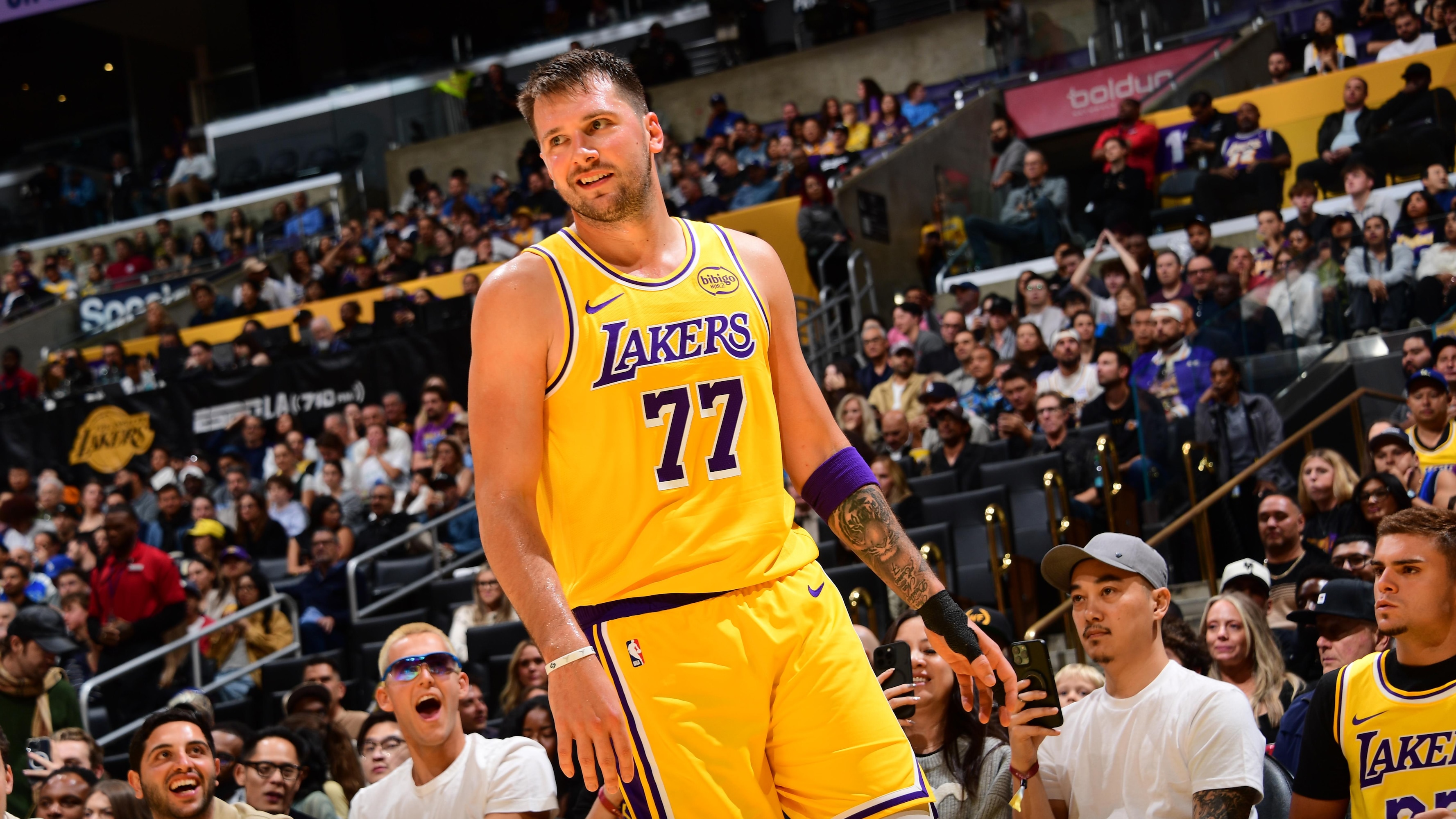 Luka Doncic Makes History, Wows NBA Fans as Lakers Beat T-Wolves for 1st Win of Season