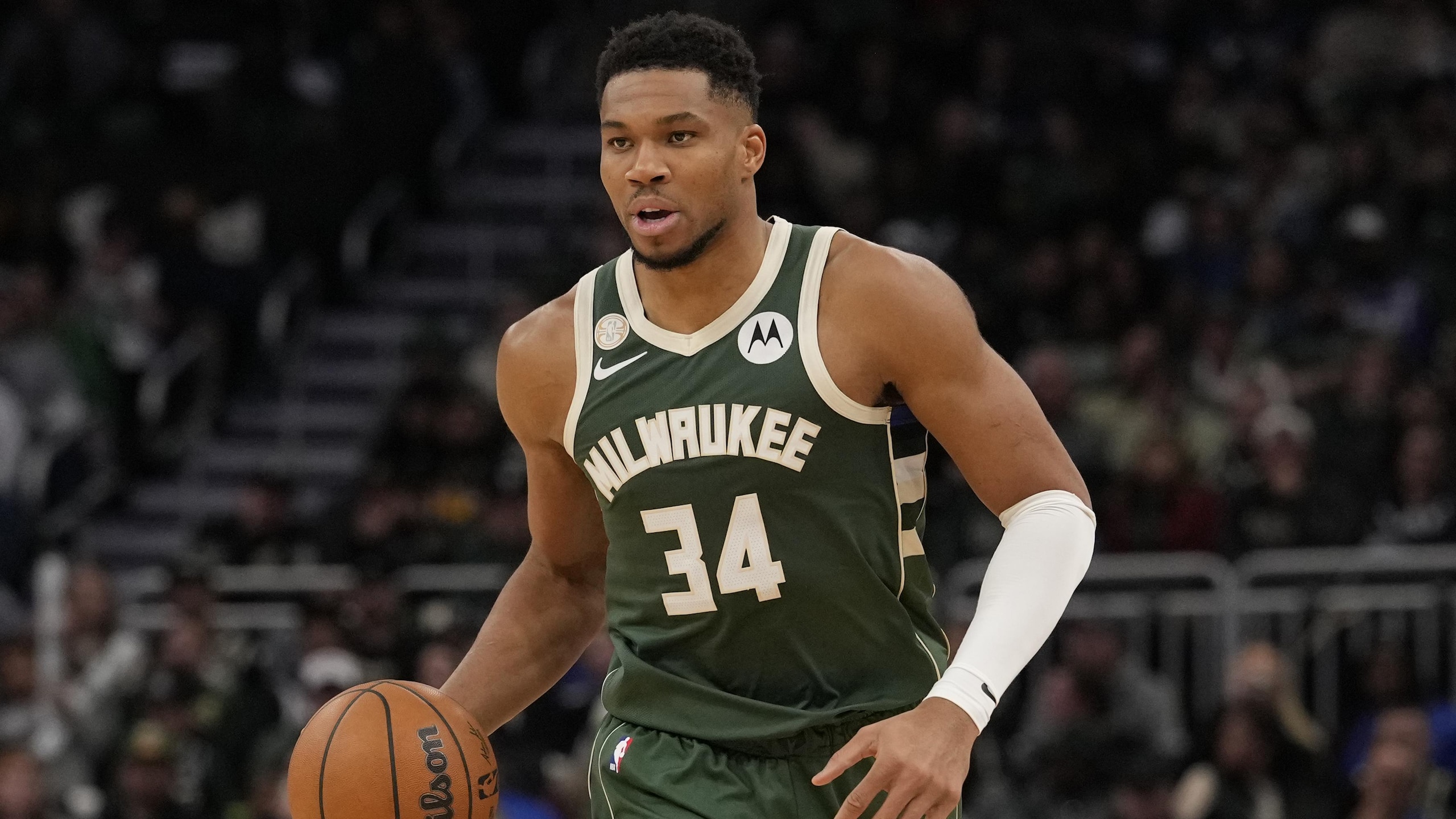 Washington Wizards v Milwaukee Bucks