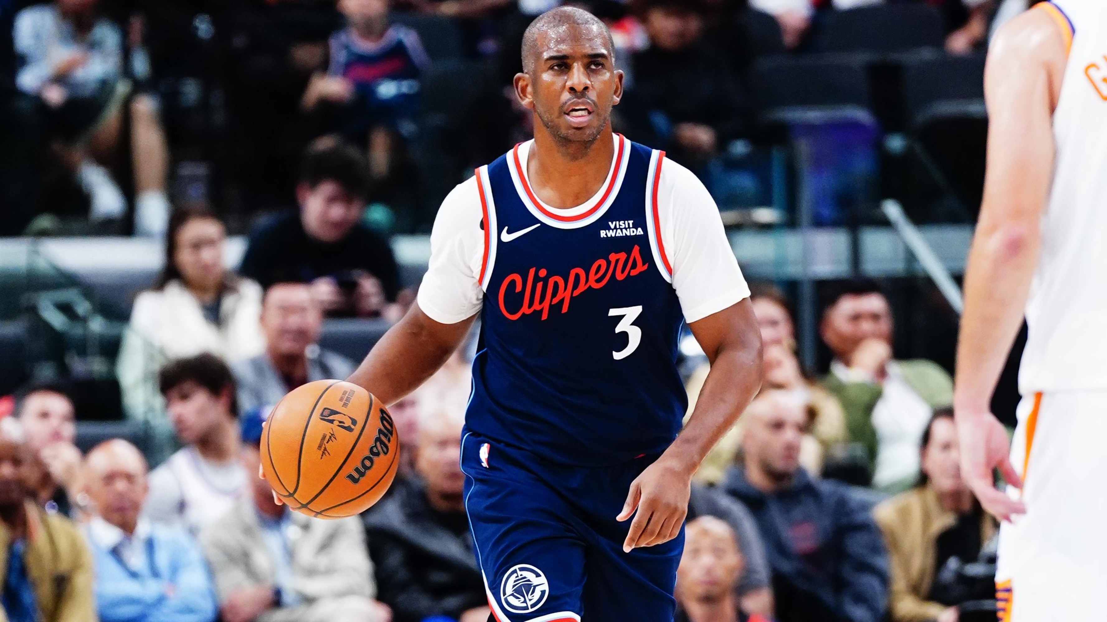 Chris Paul Attends Thunder vs. Spurs NBA Cup Semifinal on Video After Clippers Exit