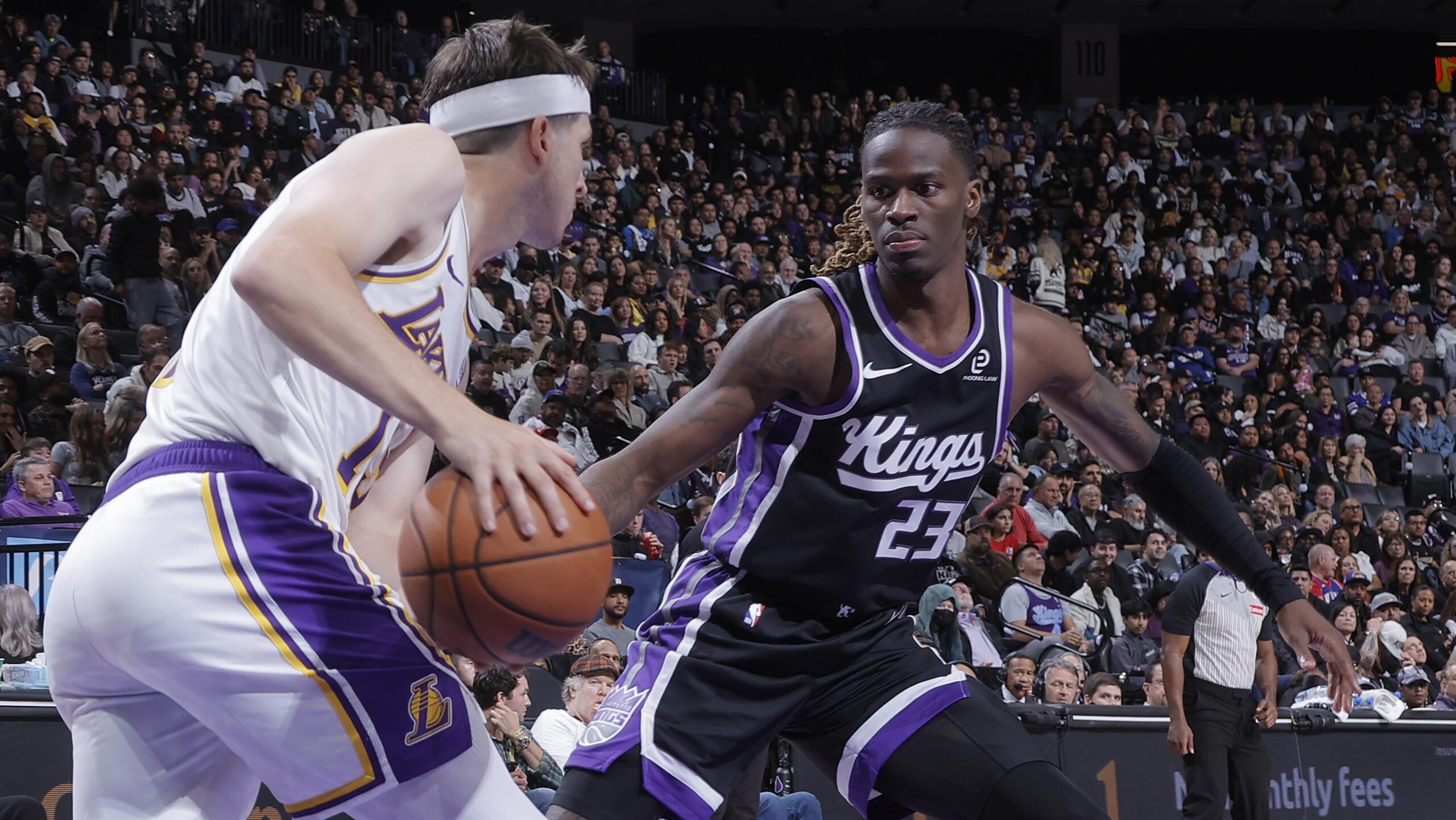 Los Angeles Lakers v Sacramento Kings