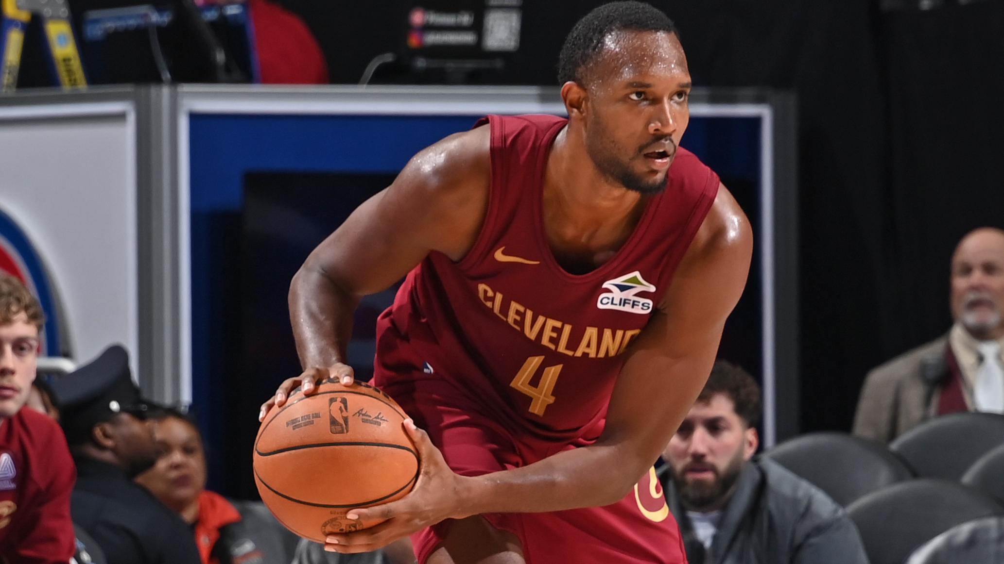 Cleveland Cavaliers v Detroit Pistons