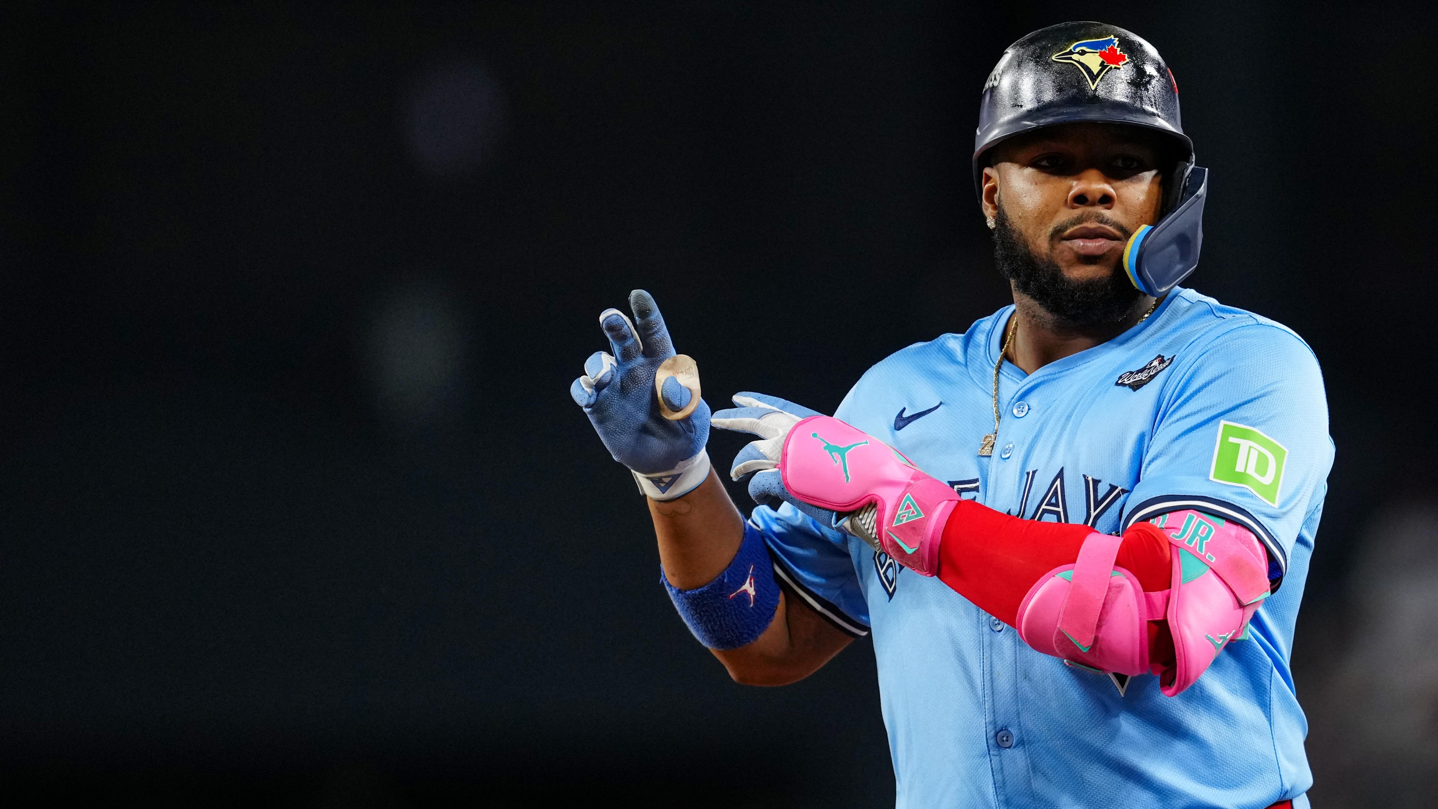 World Series - Toronto Blue Jays v Los Angeles Dodgers - Game 4
